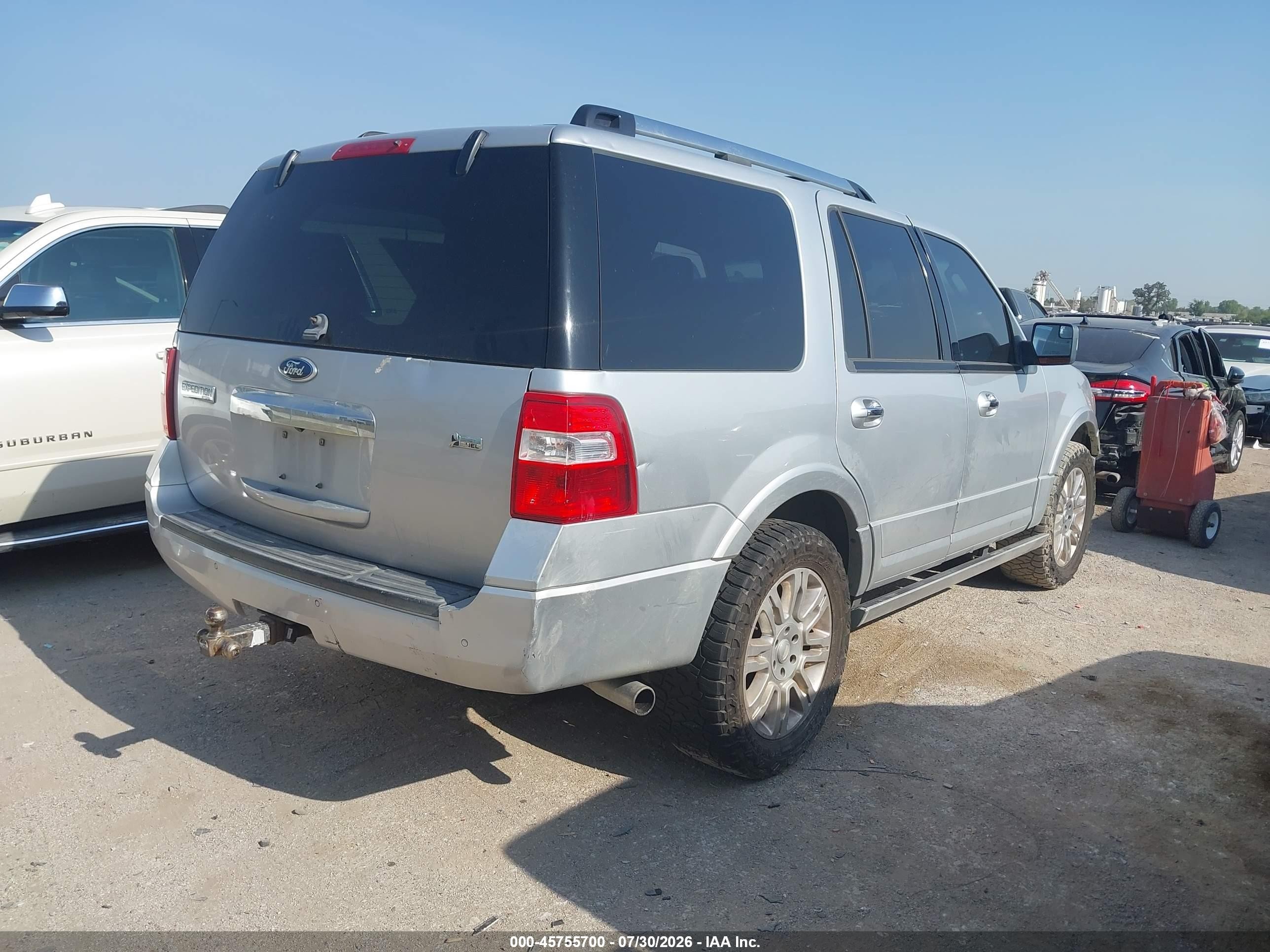 2012 Ford Expedition Limited Silver vin: 1FMJU1K59CEF11071