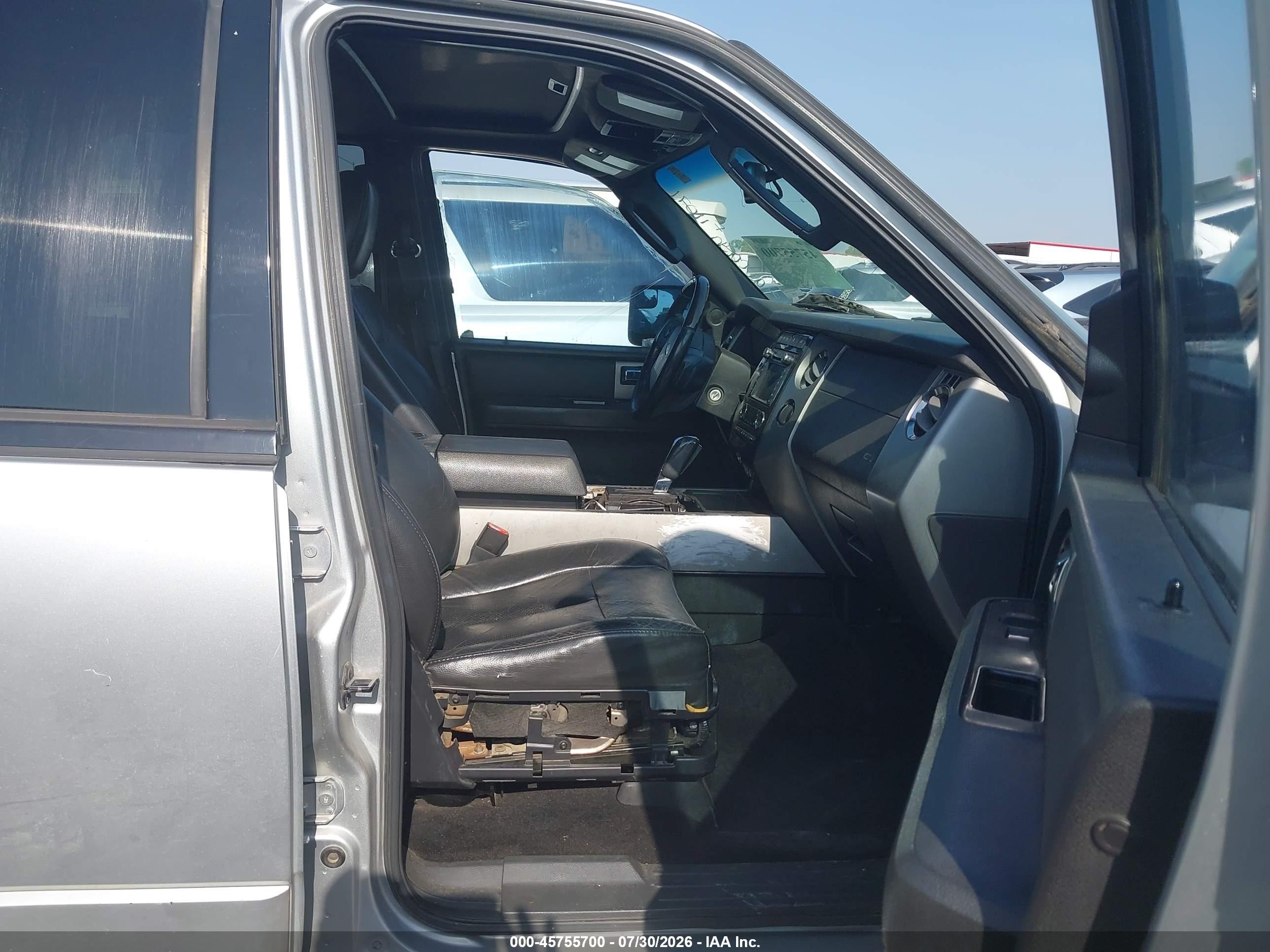2012 Ford Expedition Limited Silver vin: 1FMJU1K59CEF11071