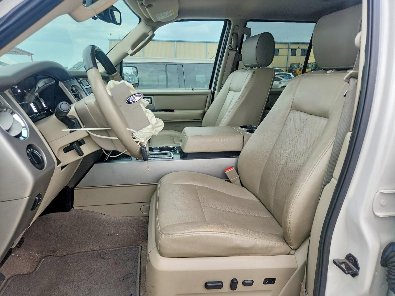 2012 Ford Expedition Limited White vin: 1FMJU1K59CEF59654