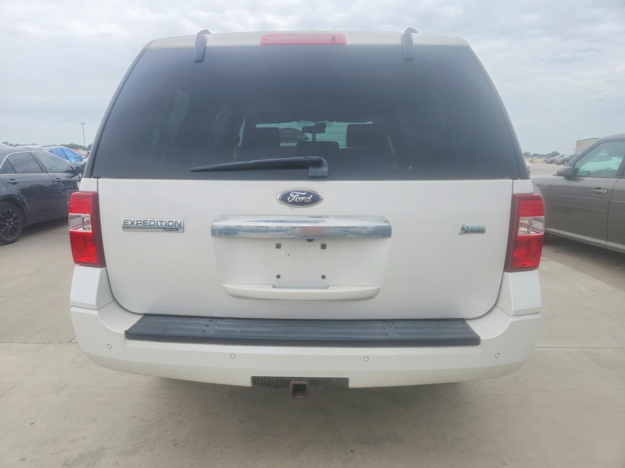 2012 Ford Expedition Limited White vin: 1FMJU1K59CEF59654