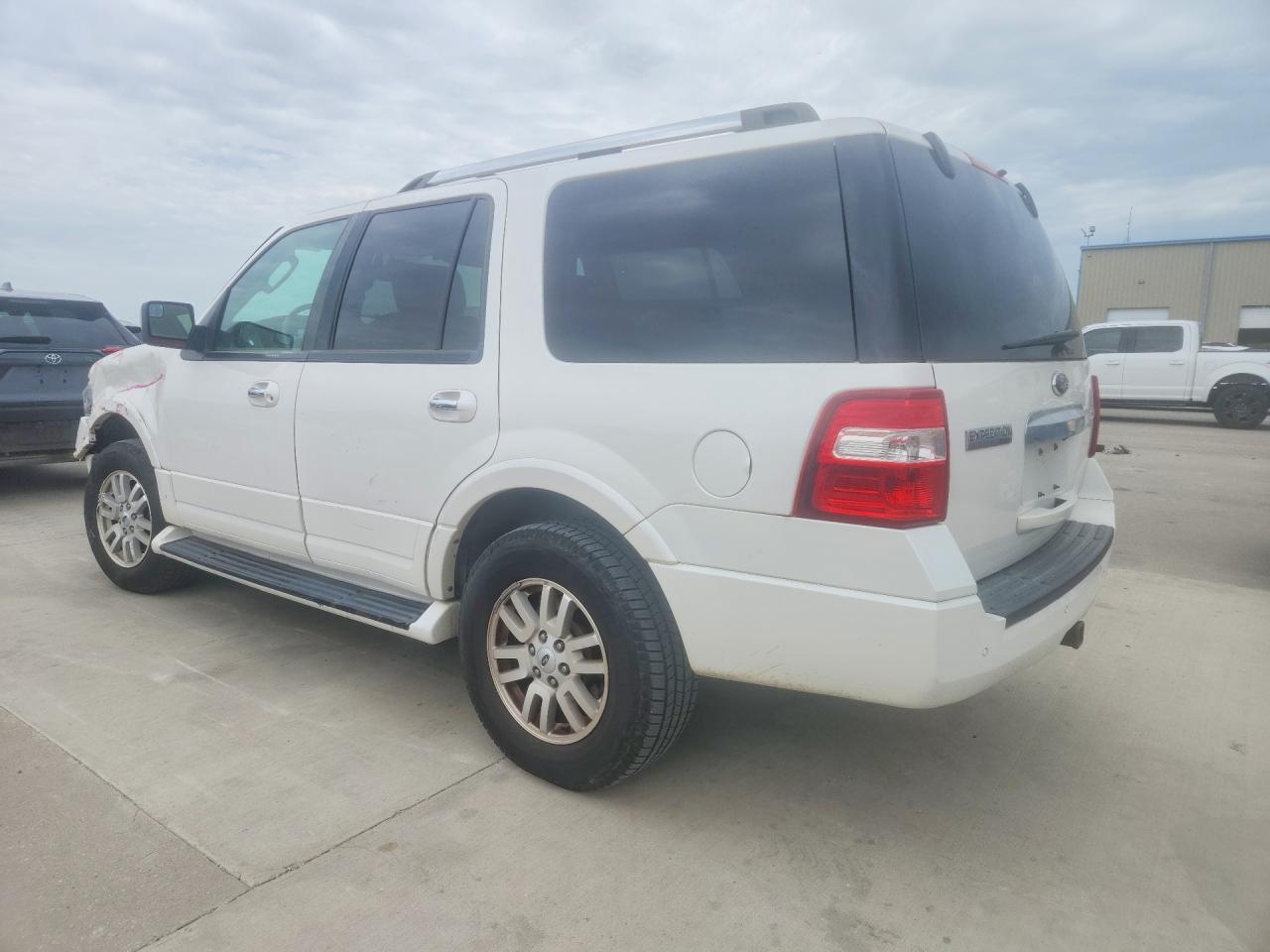2012 Ford Expedition Limited White vin: 1FMJU1K59CEF59654