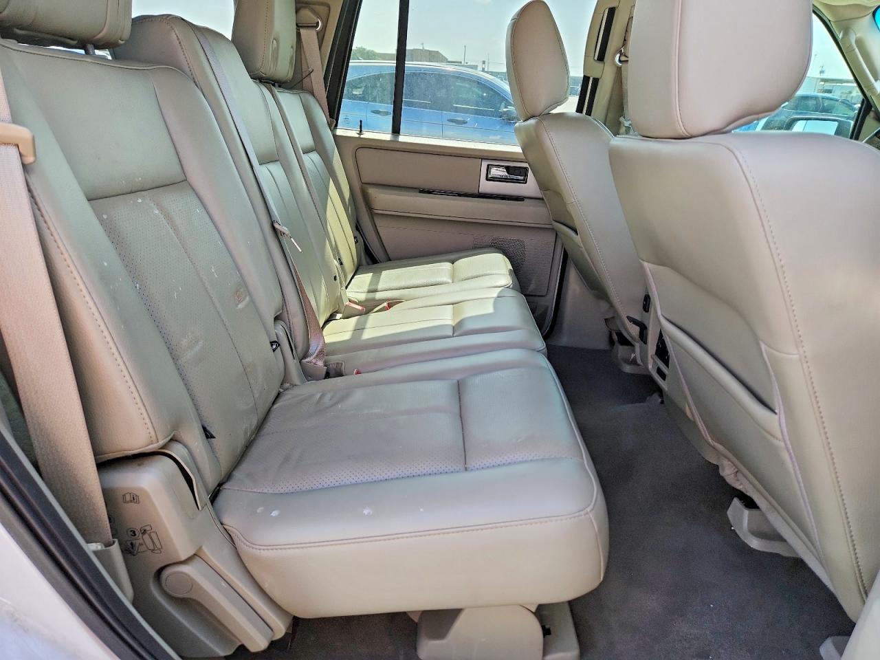 2014 Ford Expedition Limited White vin: 1FMJU1K59EEF18251