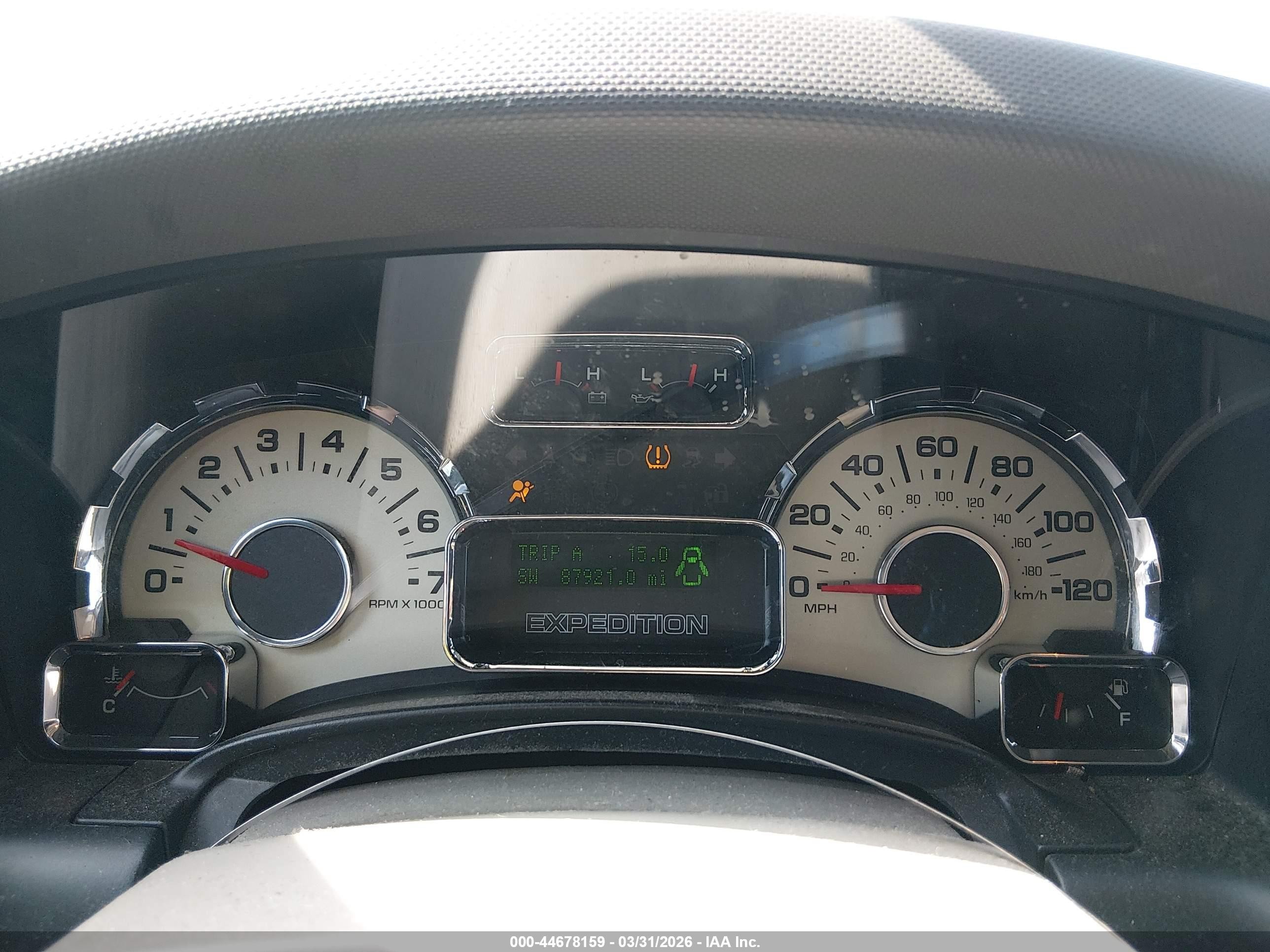 2014 Ford Expedition Limited Черный vin: 1FMJU1K59EEF35034