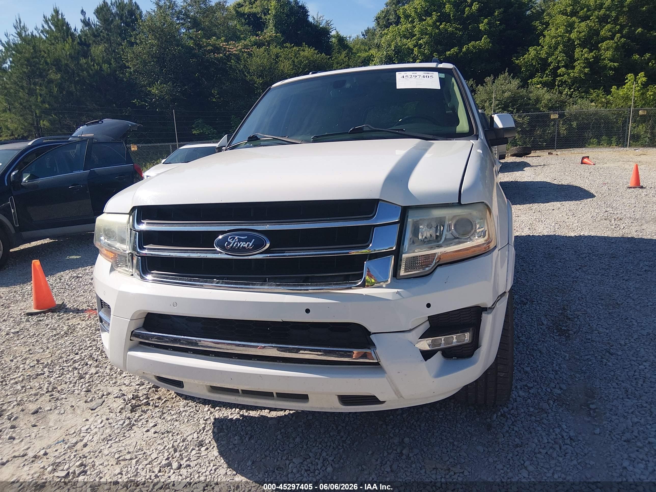 2015 Ford Expedition Limited White vin: 1FMJU1KT1FEF07258