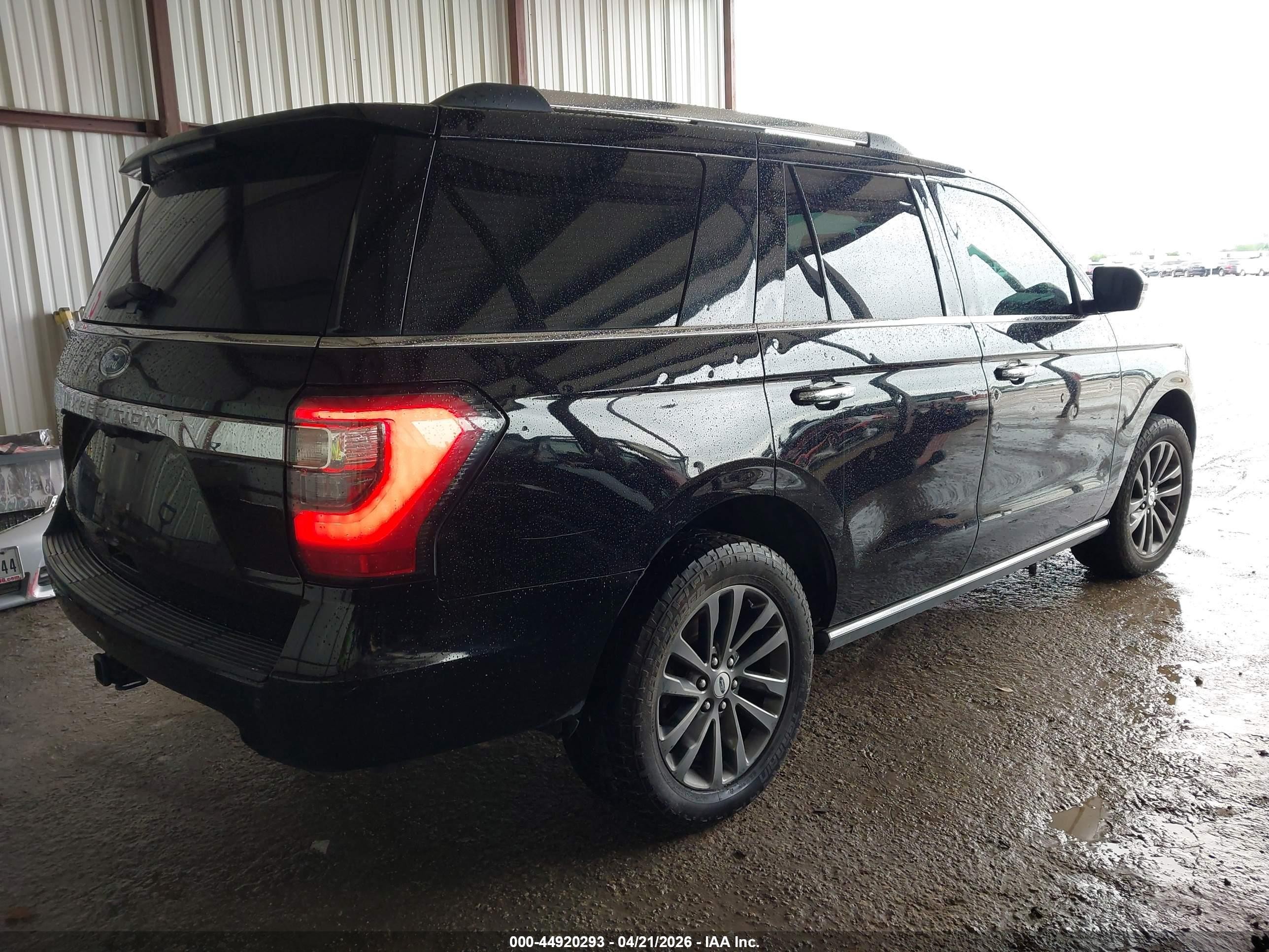 2020 Ford Expedition Limited Black vin: 1FMJU1KT3LEA39755