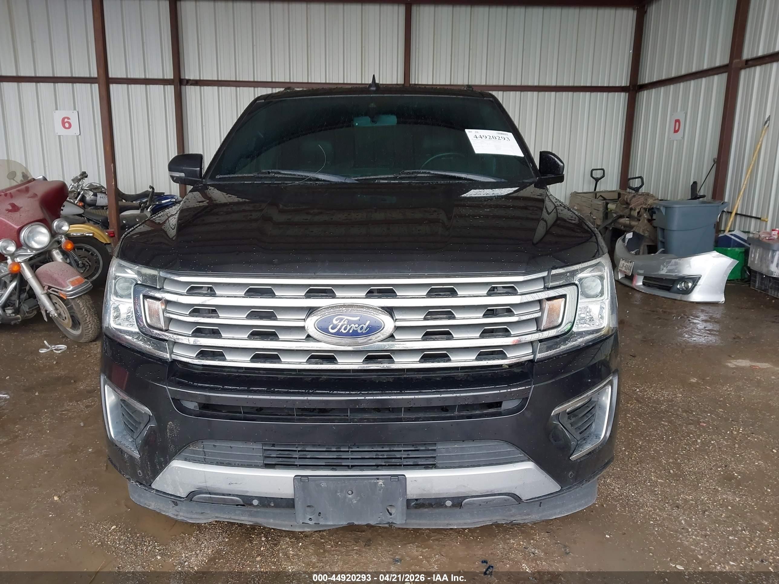 2020 Ford Expedition Limited Black vin: 1FMJU1KT3LEA39755