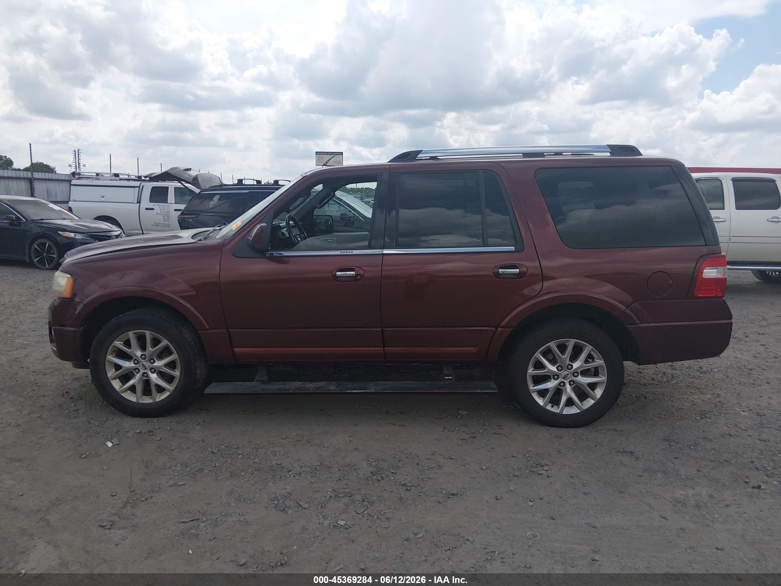2015 Ford Expedition Limited Burgundy vin: 1FMJU1KT4FEF00742