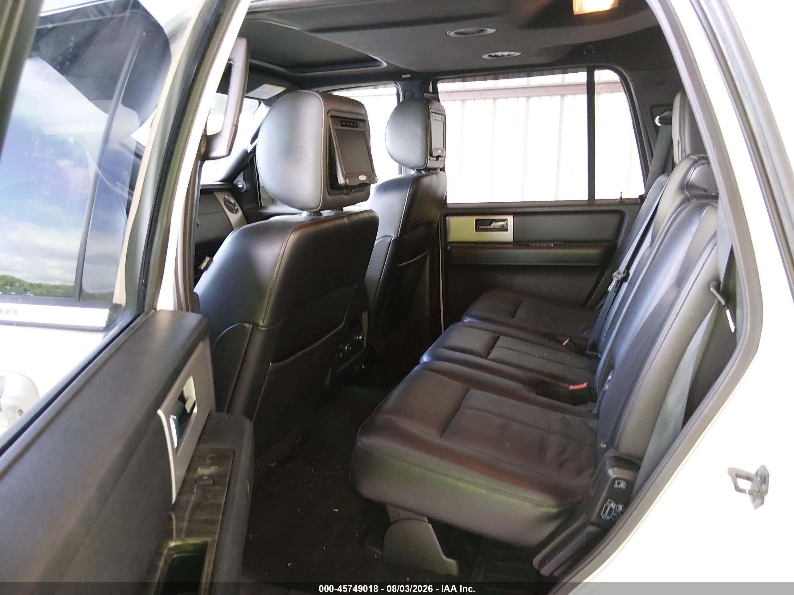 2015 Ford Expedition Limited White vin: 1FMJU1KT4FEF17413