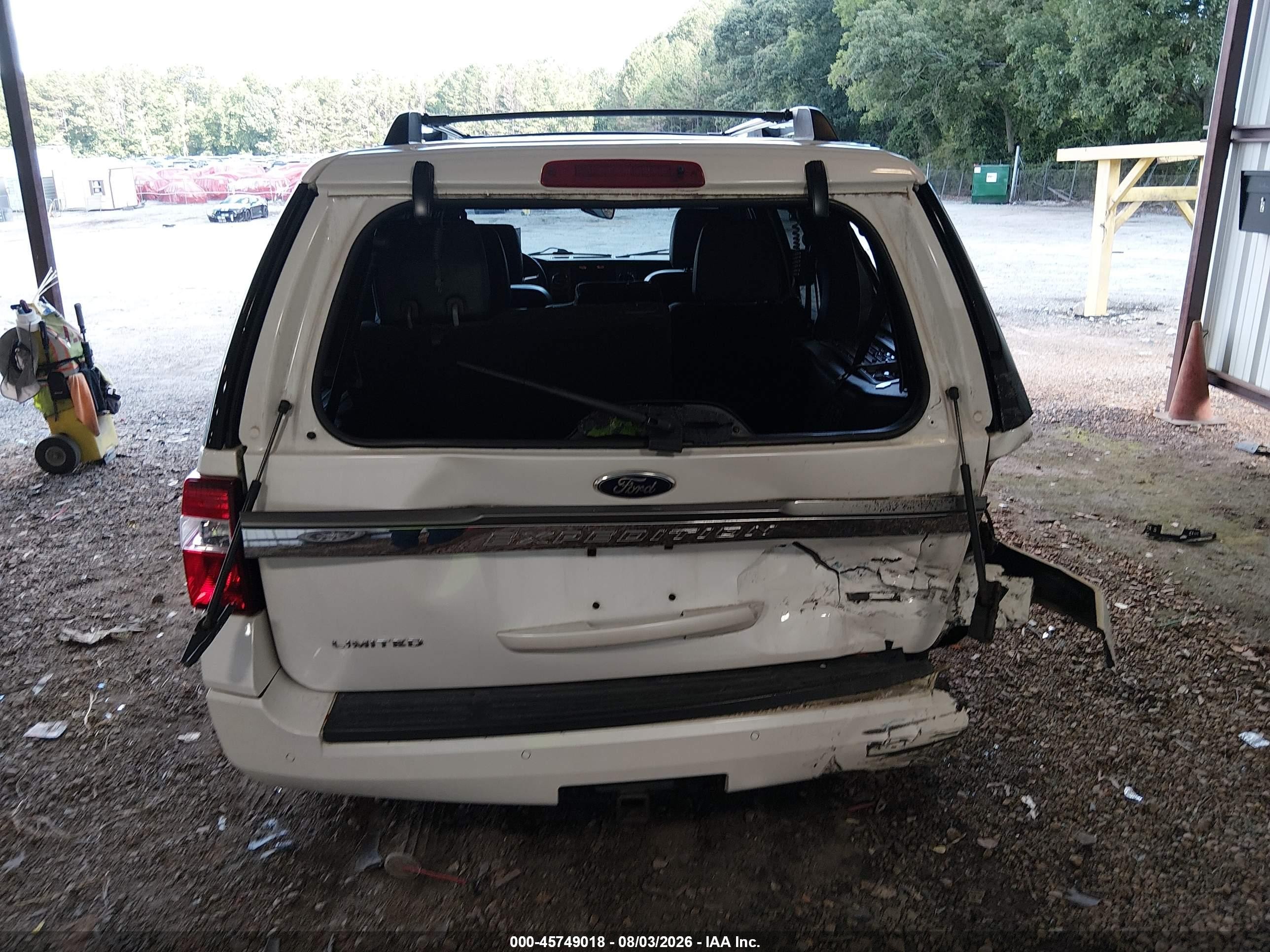 2015 Ford Expedition Limited White vin: 1FMJU1KT4FEF17413