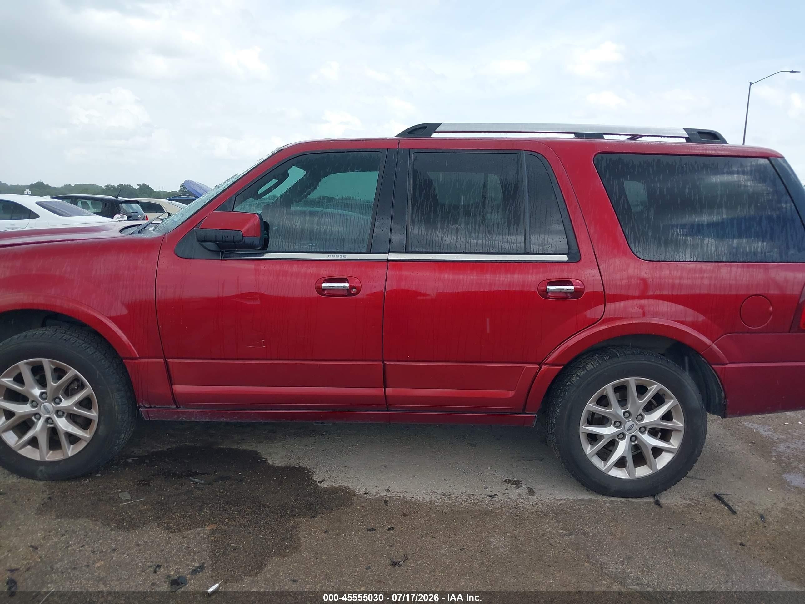 2015 Ford Expedition Limited Red vin: 1FMJU1KT7FEF14795