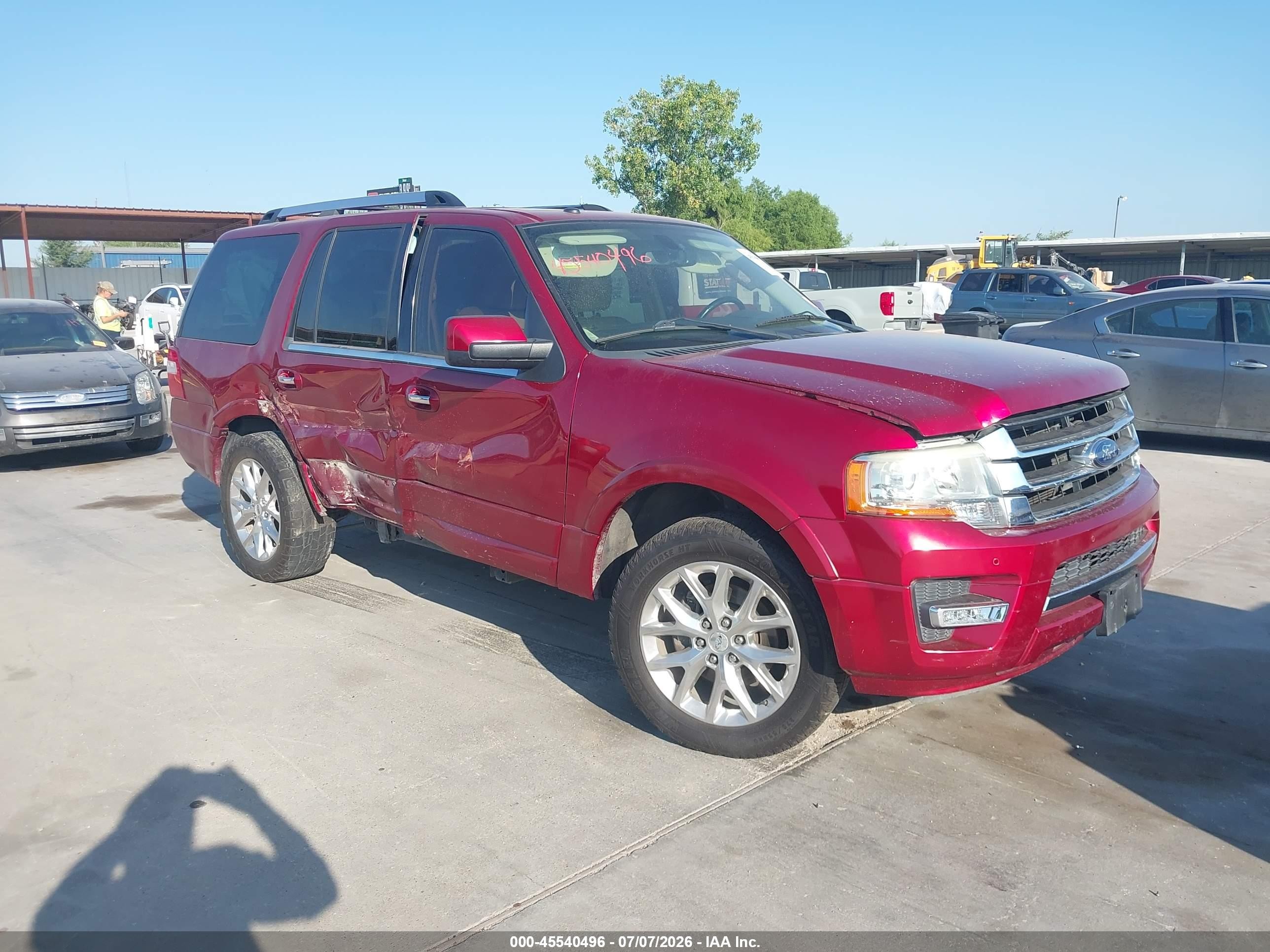 2015 Ford Expedition Limited Red vin: 1FMJU1KTXFEF28139