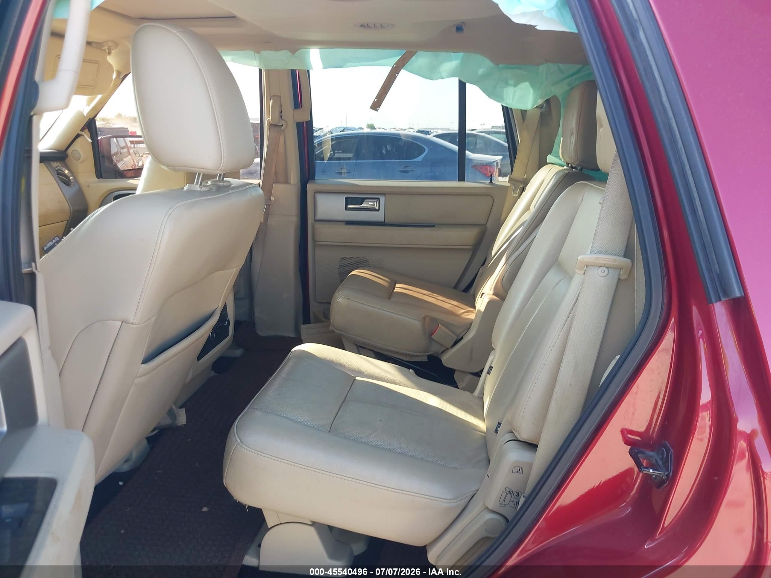 2015 Ford Expedition Limited Red vin: 1FMJU1KTXFEF28139