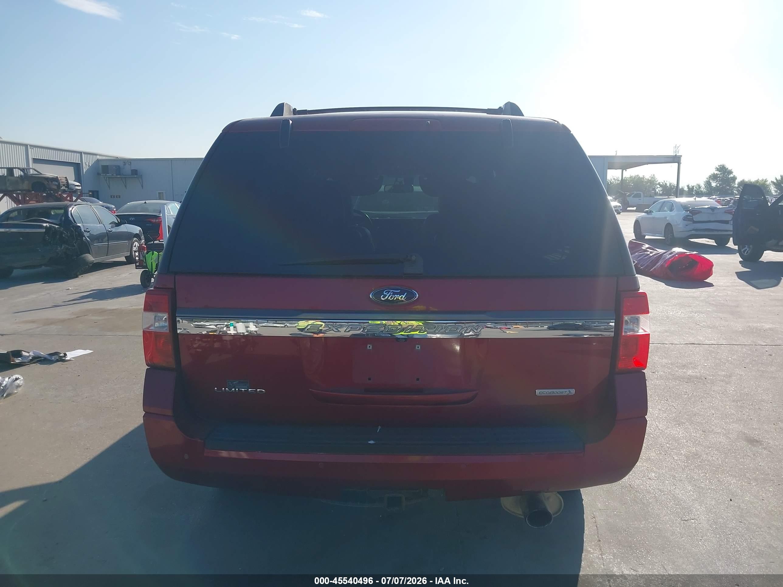 2015 Ford Expedition Limited Red vin: 1FMJU1KTXFEF28139