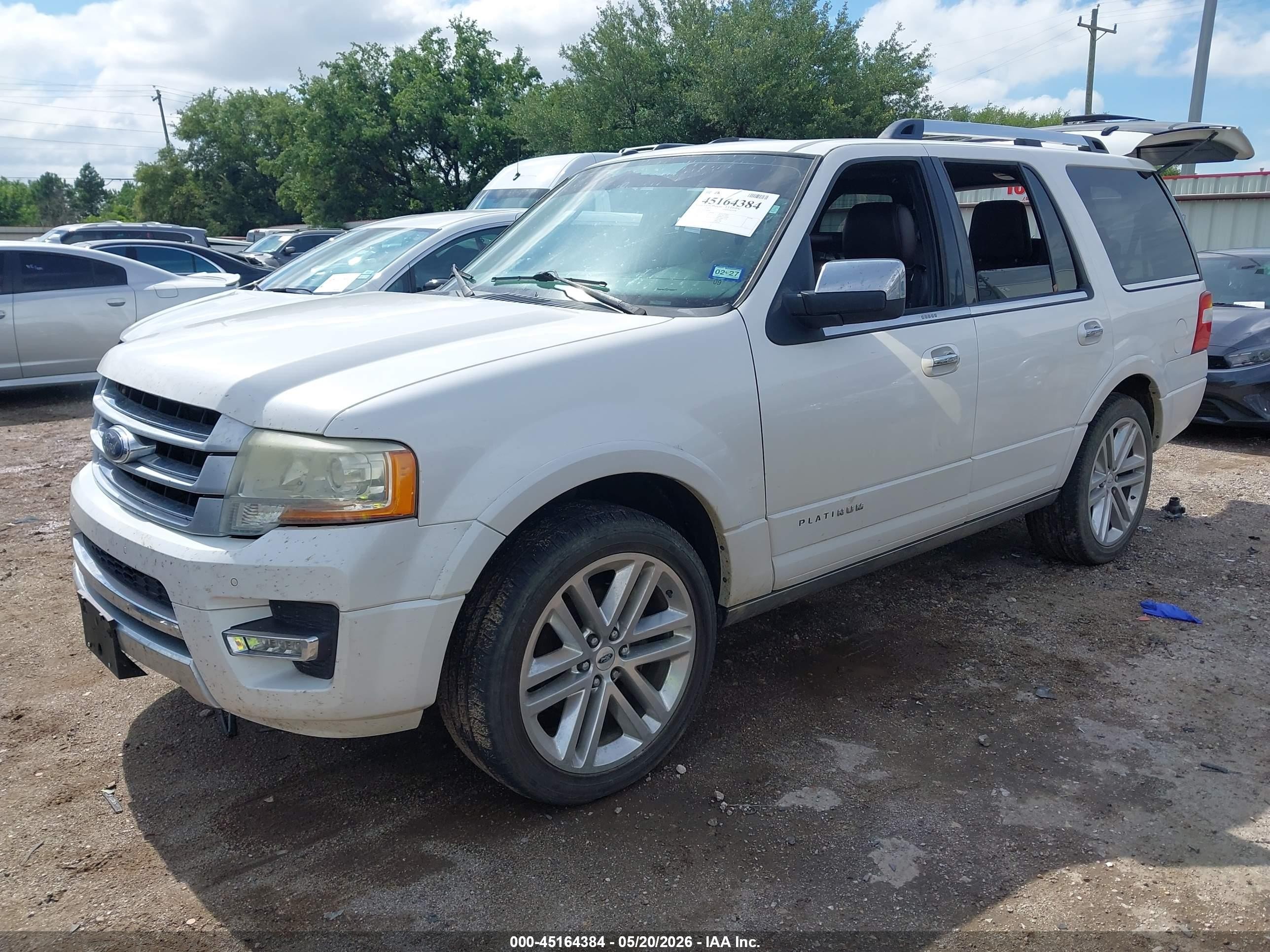 2015 Ford Expedition Platinum White vin: 1FMJU1LT0FEF00946