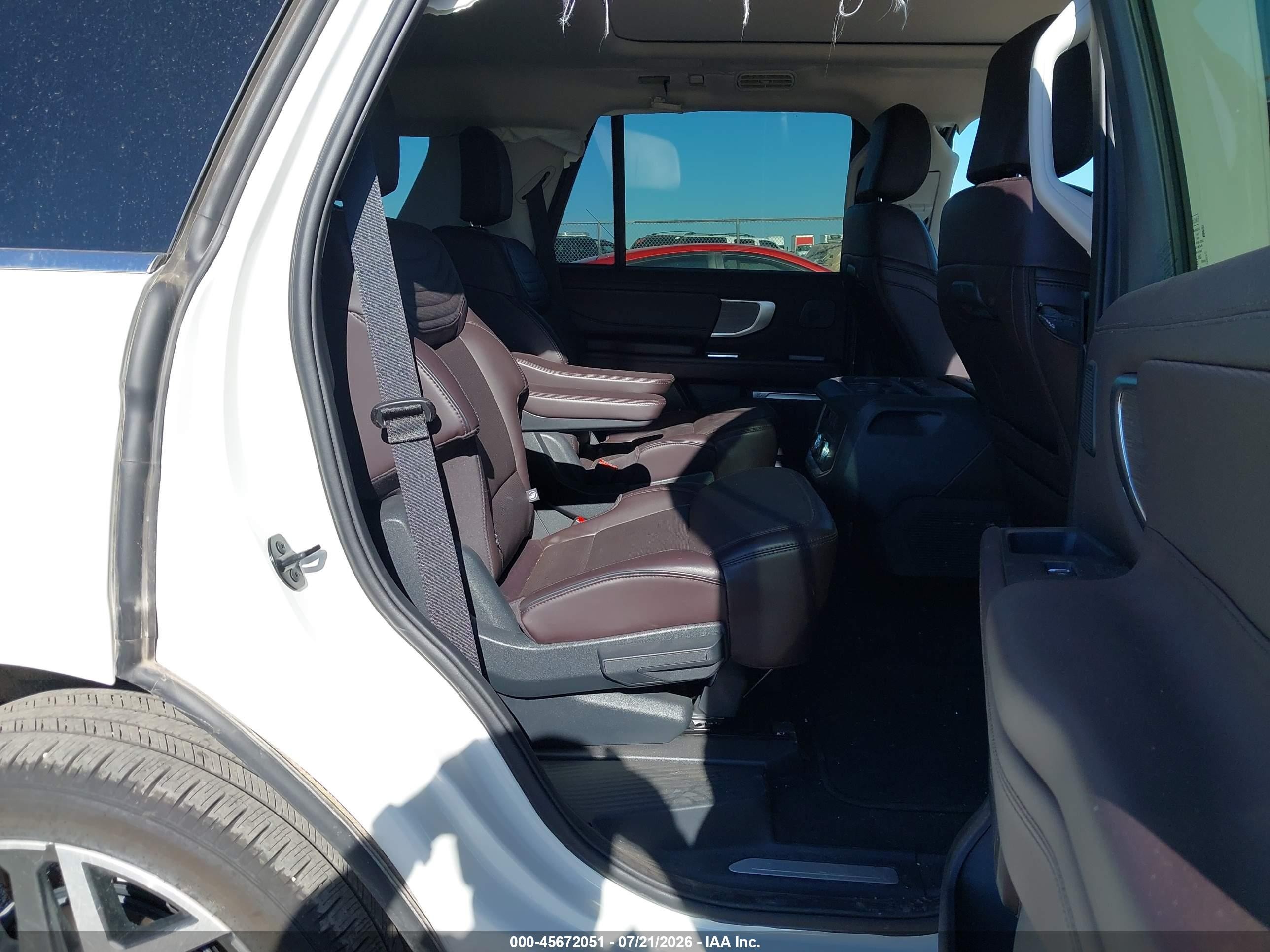 2025 Ford Expedition Platinum Белый vin: 1FMJU1MG0SEA21292