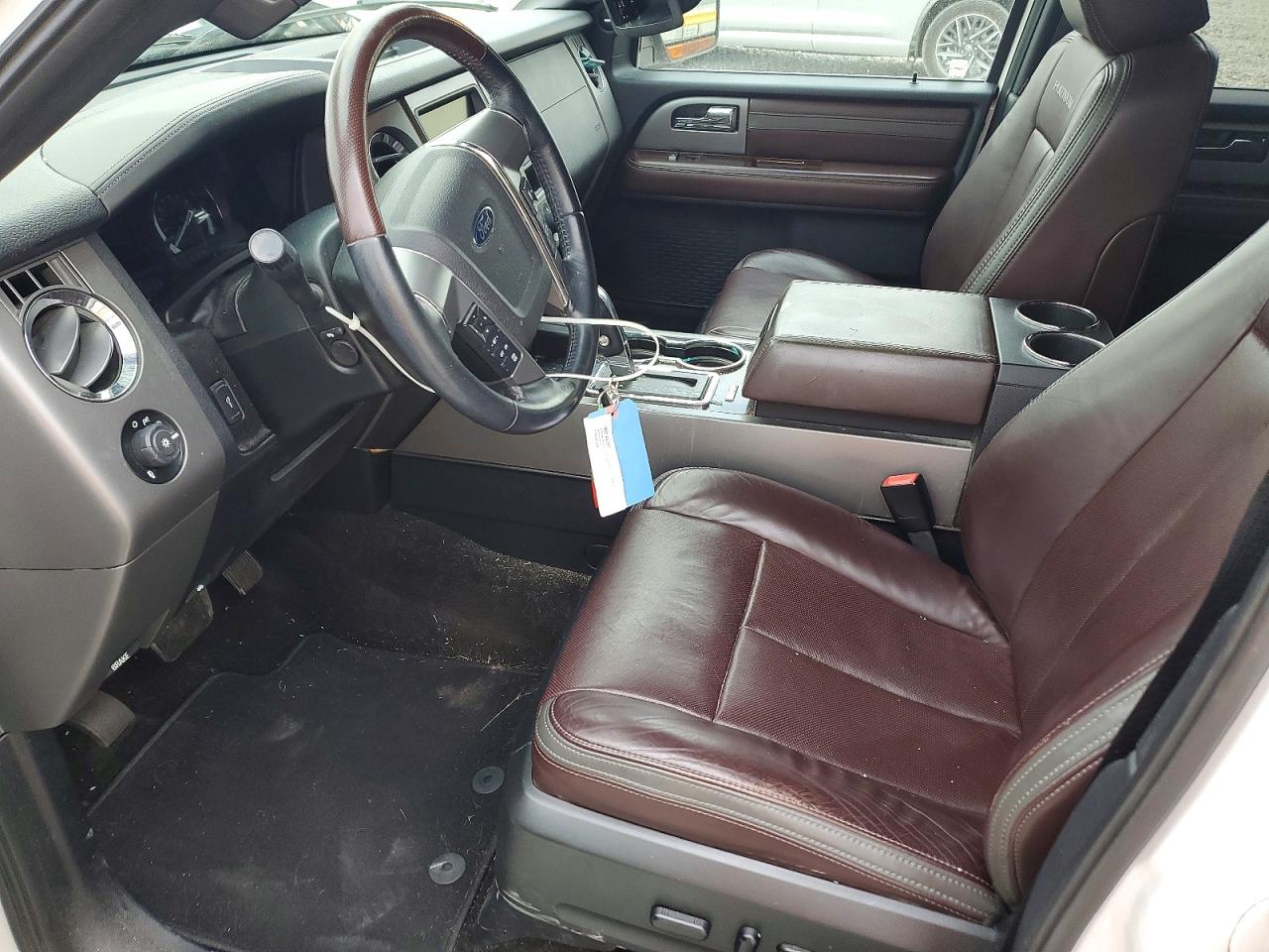 2015 Ford Expedition Platinum White vin: 1FMJU1MT1FEF00937