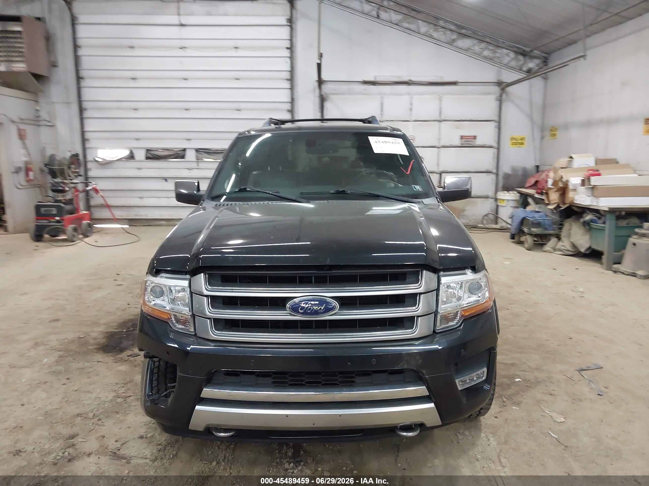 2015 Ford Expedition Platinum Черный vin: 1FMJU1MT7FEF20190