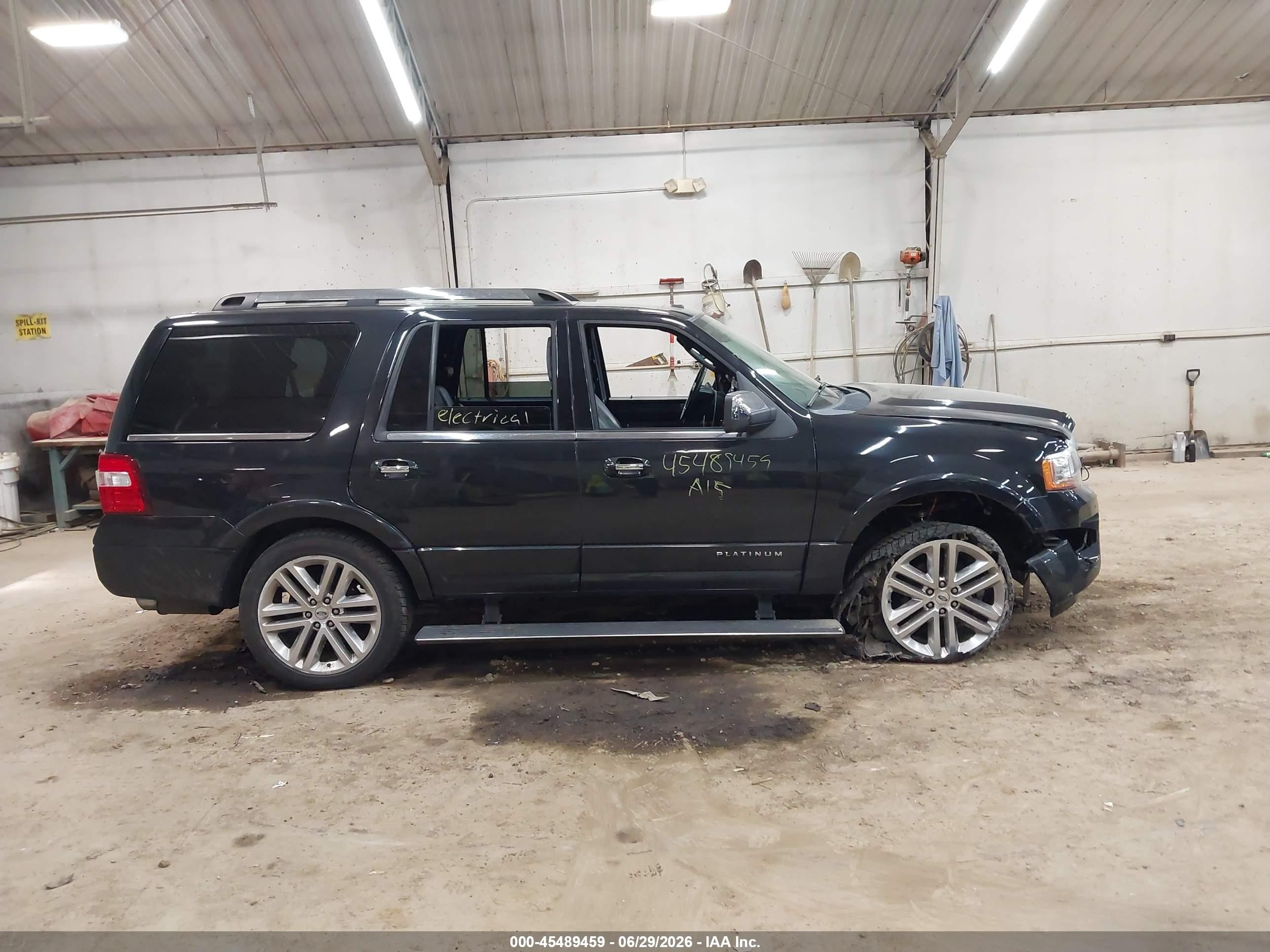 2015 Ford Expedition Platinum Черный vin: 1FMJU1MT7FEF20190