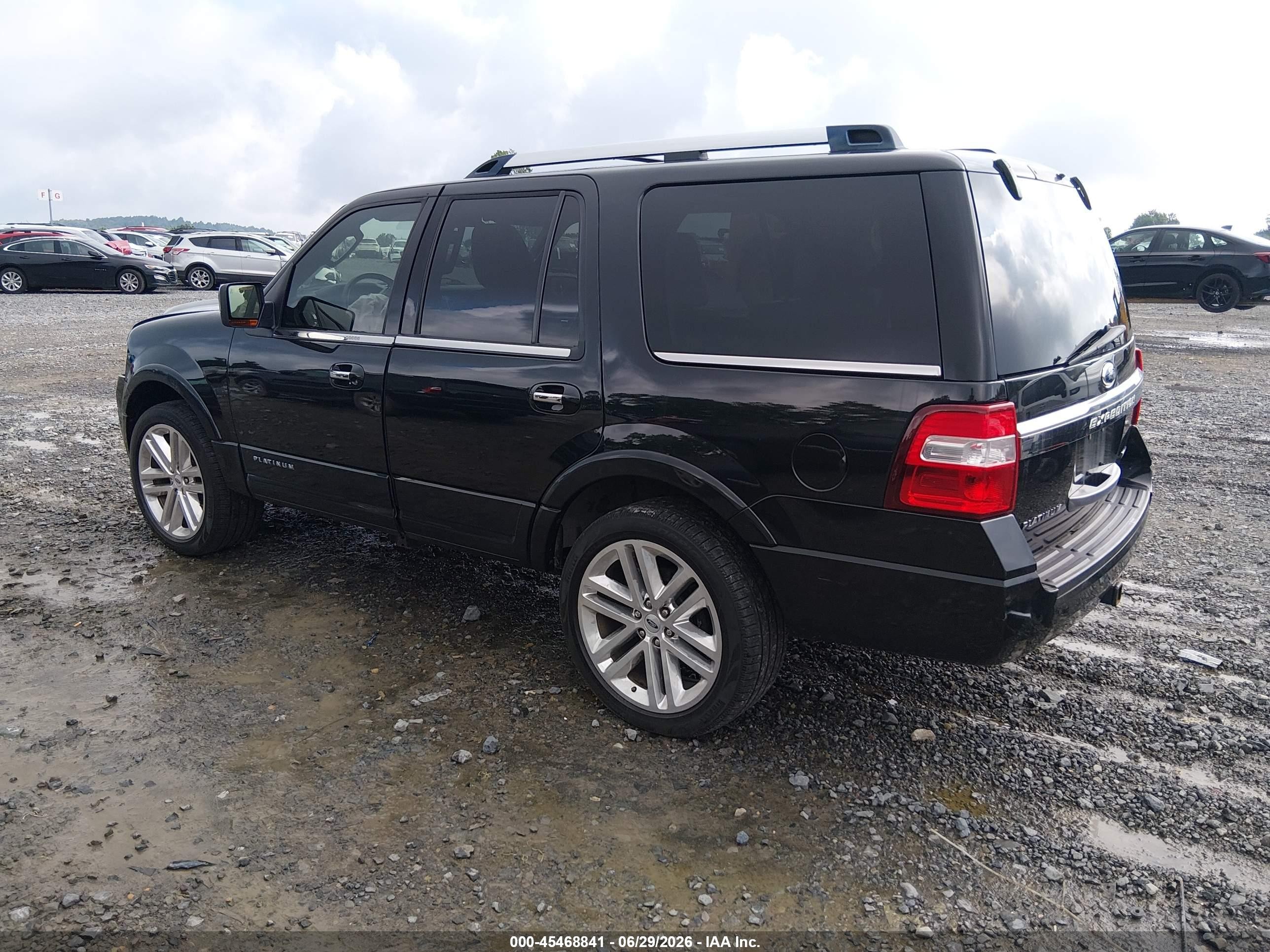 2015 Ford Expedition Platinum Black vin: 1FMJU1MT8FEF21722
