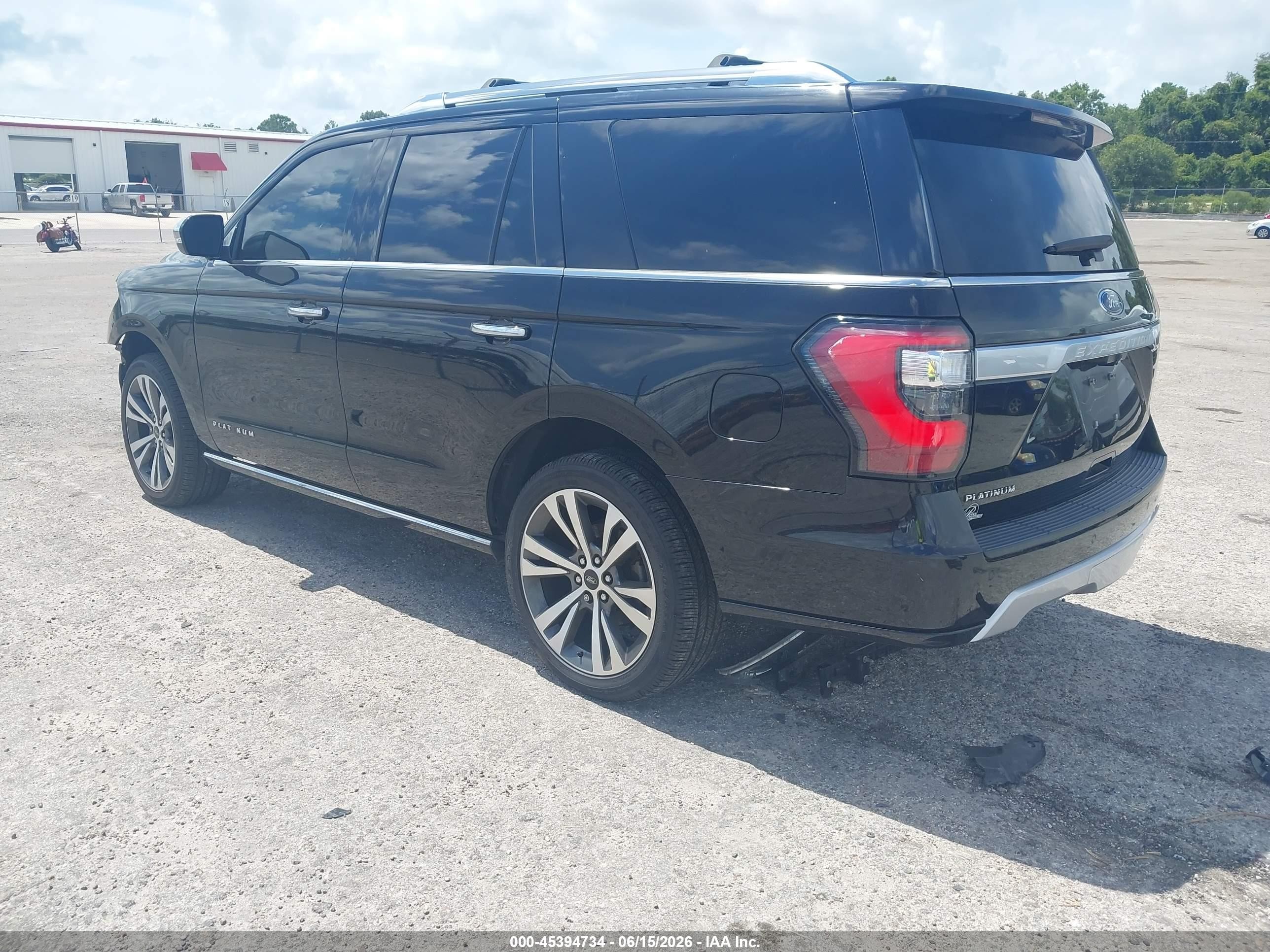2020 Ford Expedition Platinum Black vin: 1FMJU1MT9LEA27235