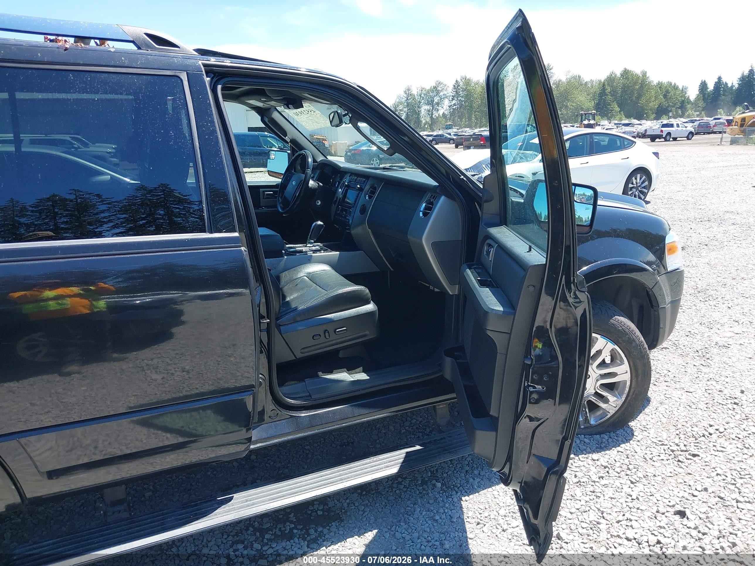 2012 Ford Expedition Limited Black vin: 1FMJU2A50CEF67147