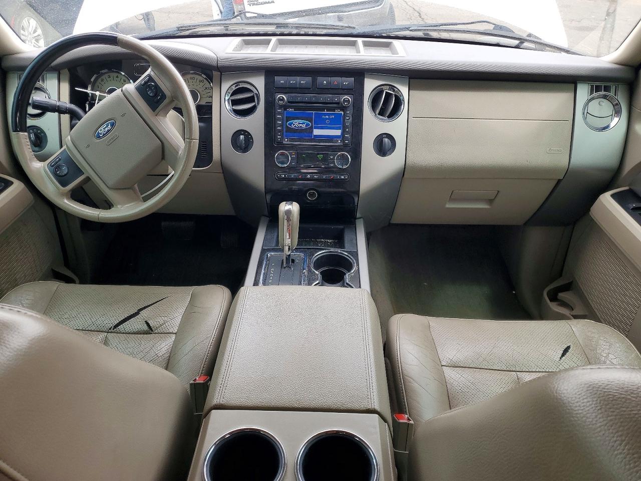 2011 Ford Expedition Limited Белый vin: 1FMJU2A51BEF33622