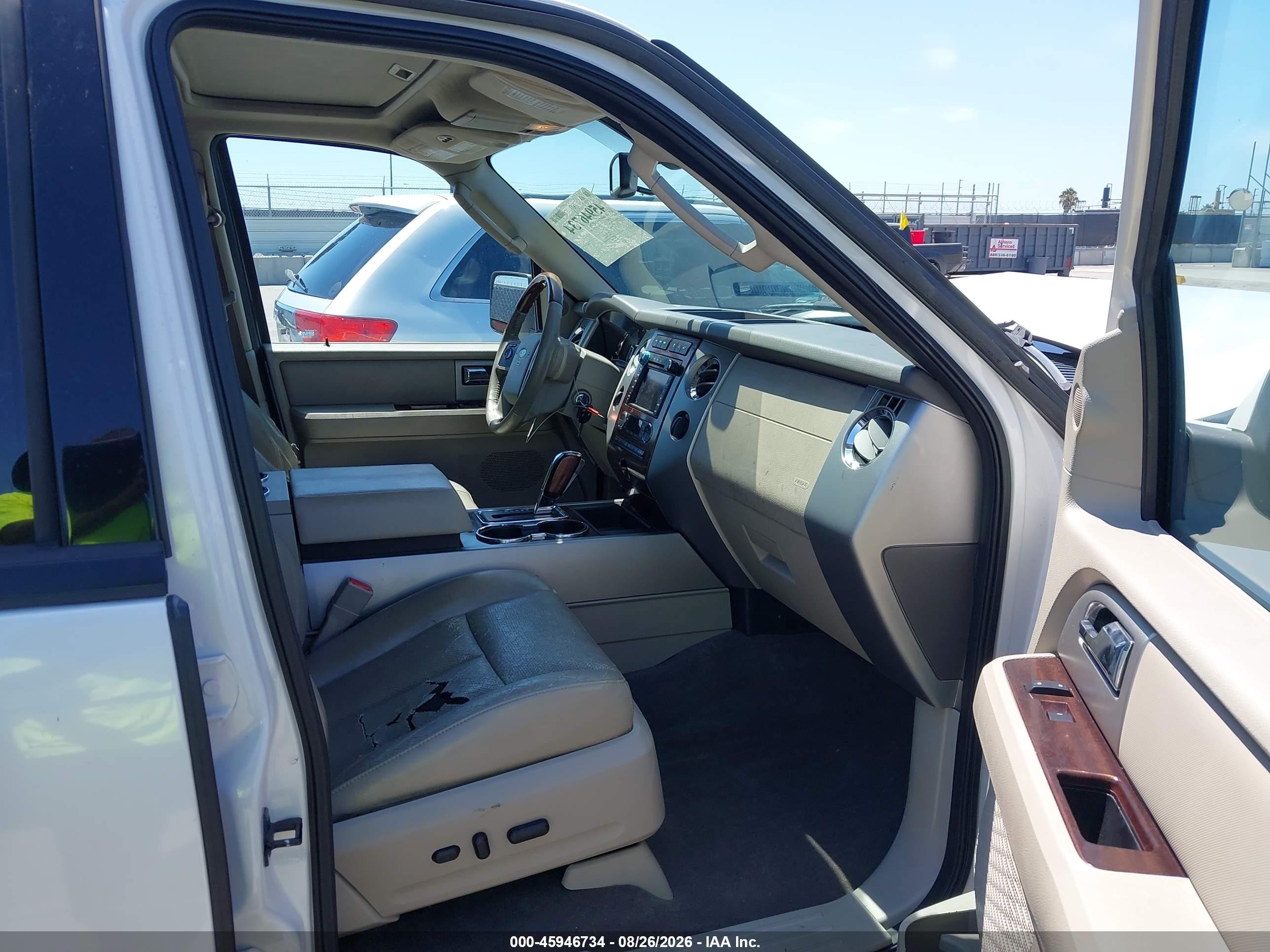 2010 Ford Expedition Limited White vin: 1FMJU2A52AEB52439