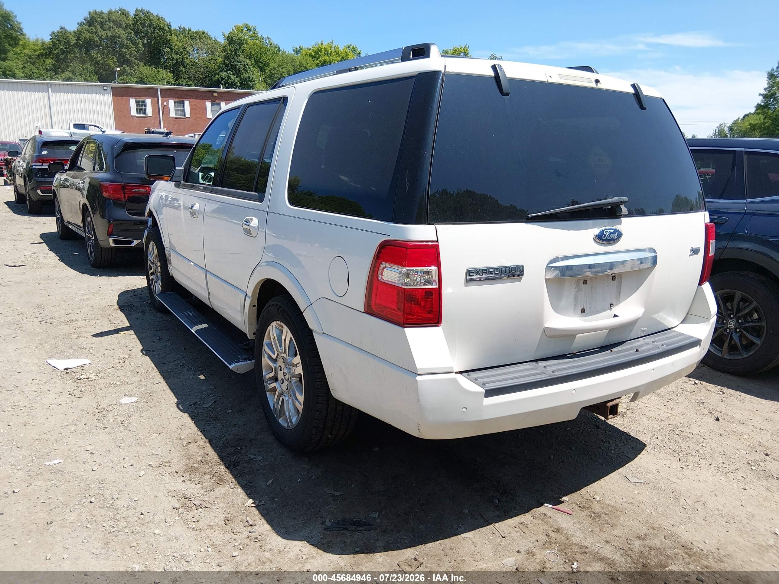 2011 Ford Expedition Limited Белый vin: 1FMJU2A52BEF04954