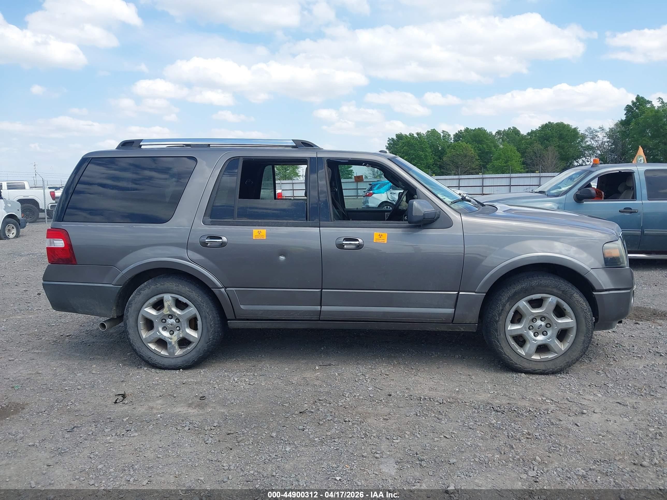 2013 Ford Expedition Limited Gray vin: 1FMJU2A52DEF57088