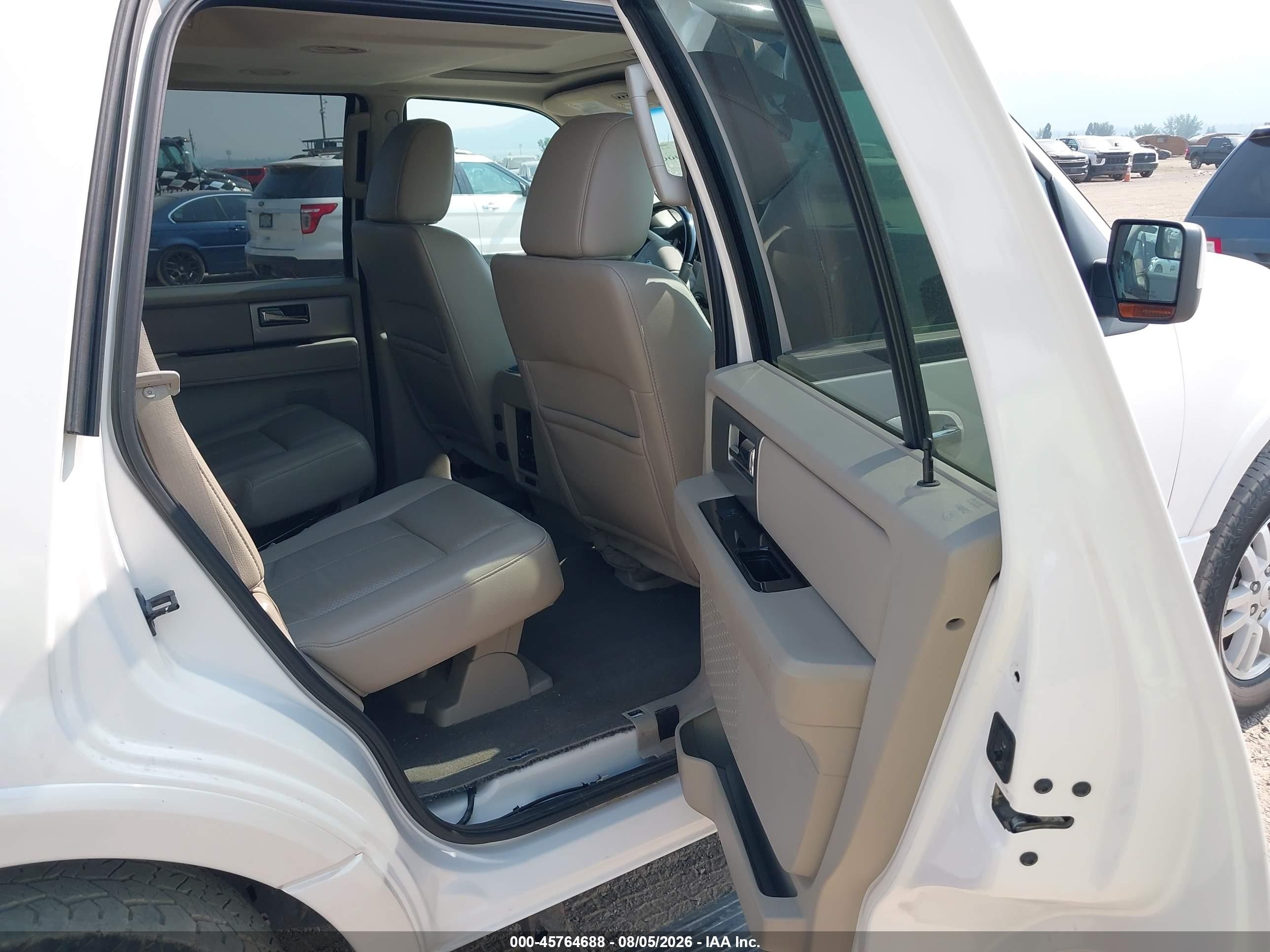 2013 Ford Expedition Limited Белый vin: 1FMJU2A52DEF60072