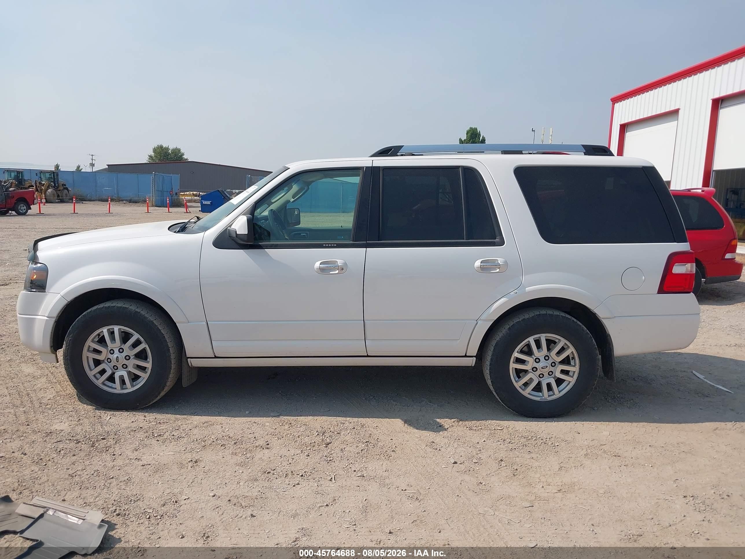 2013 Ford Expedition Limited Белый vin: 1FMJU2A52DEF60072
