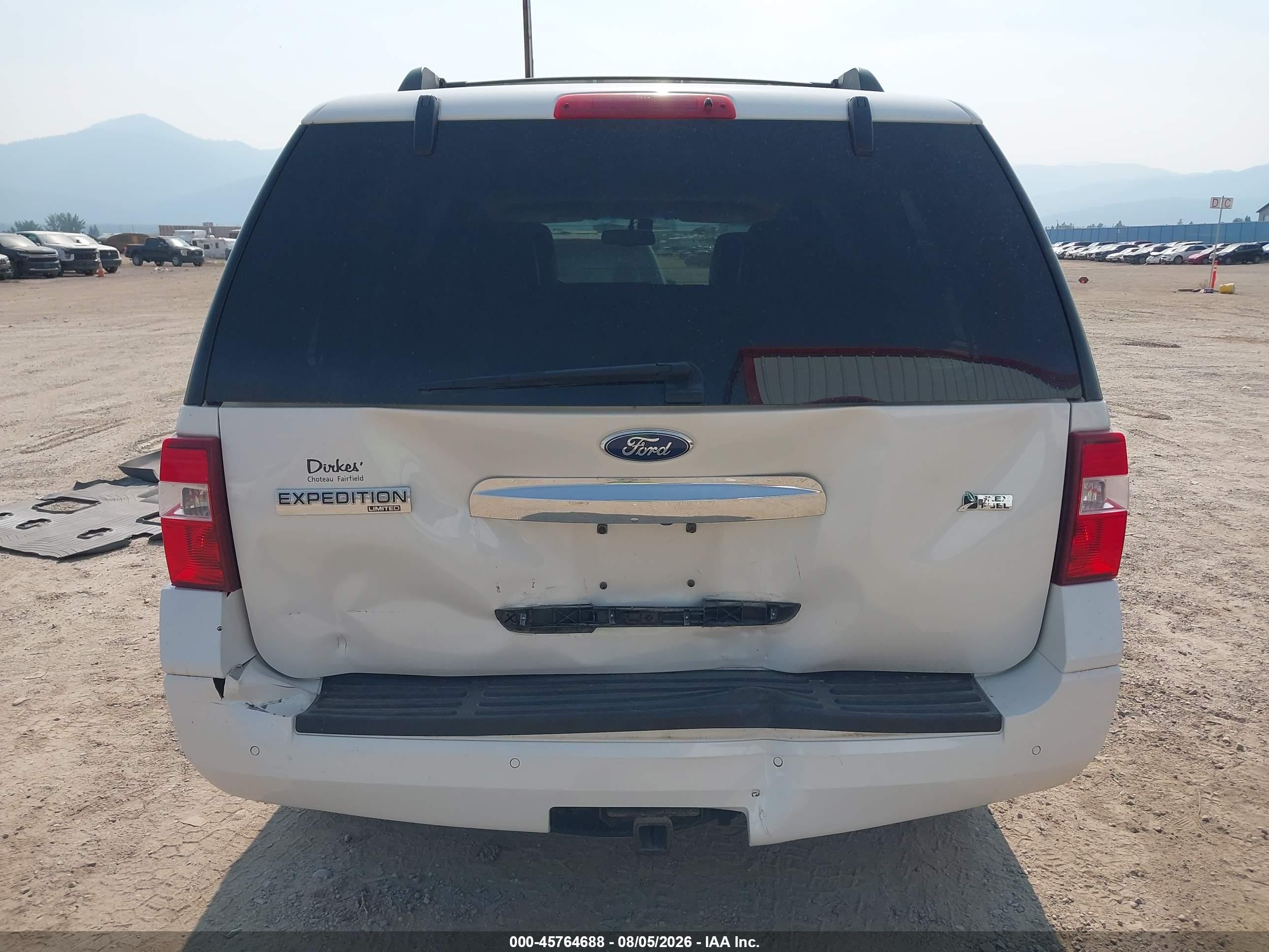 2013 Ford Expedition Limited Белый vin: 1FMJU2A52DEF60072