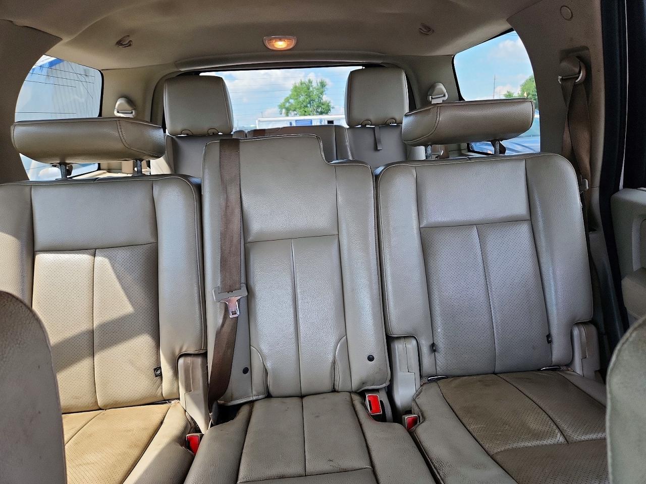 2010 Ford Expedition Limited White vin: 1FMJU2A53AEA33783