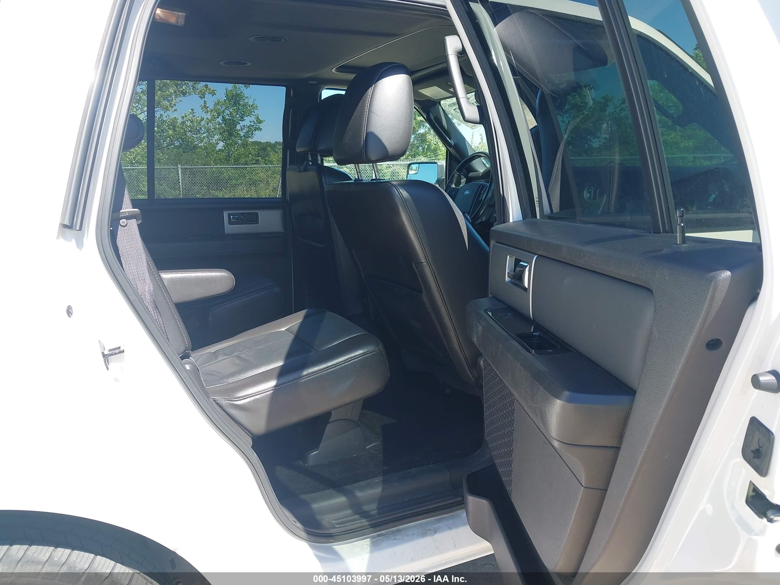 2012 Ford Expedition Limited White vin: 1FMJU2A53CEF45420