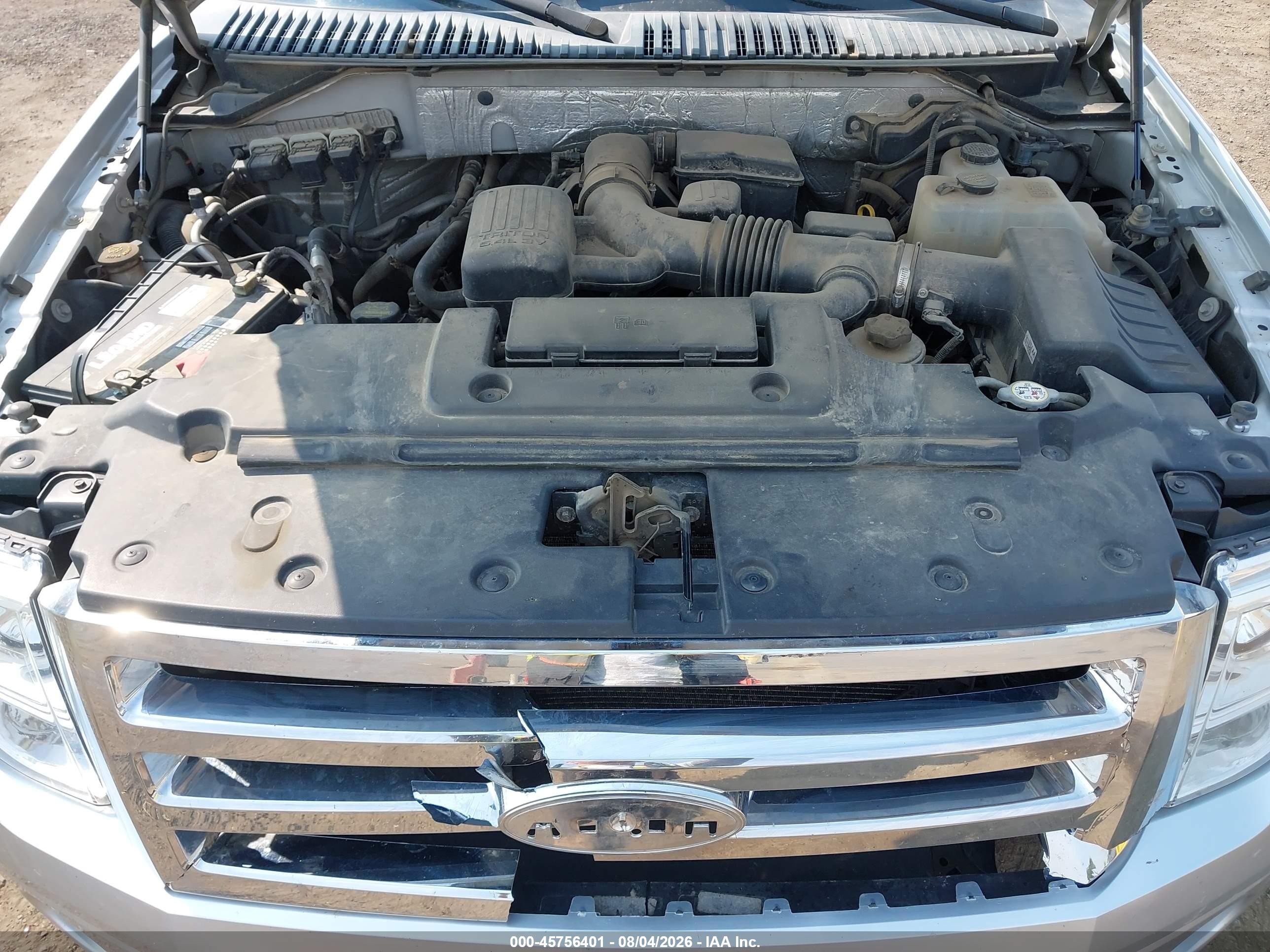 2013 Ford Expedition Limited Silver vin: 1FMJU2A53DEF31759