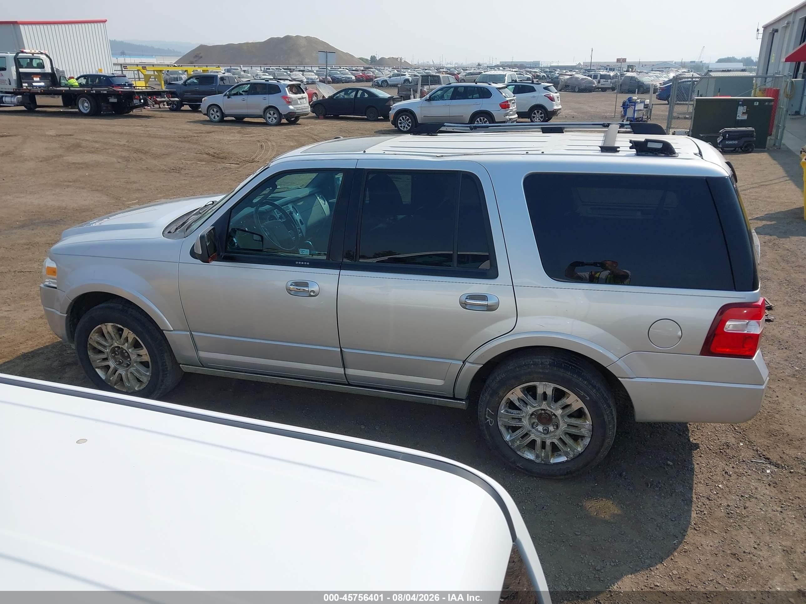 2013 Ford Expedition Limited Silver vin: 1FMJU2A53DEF31759