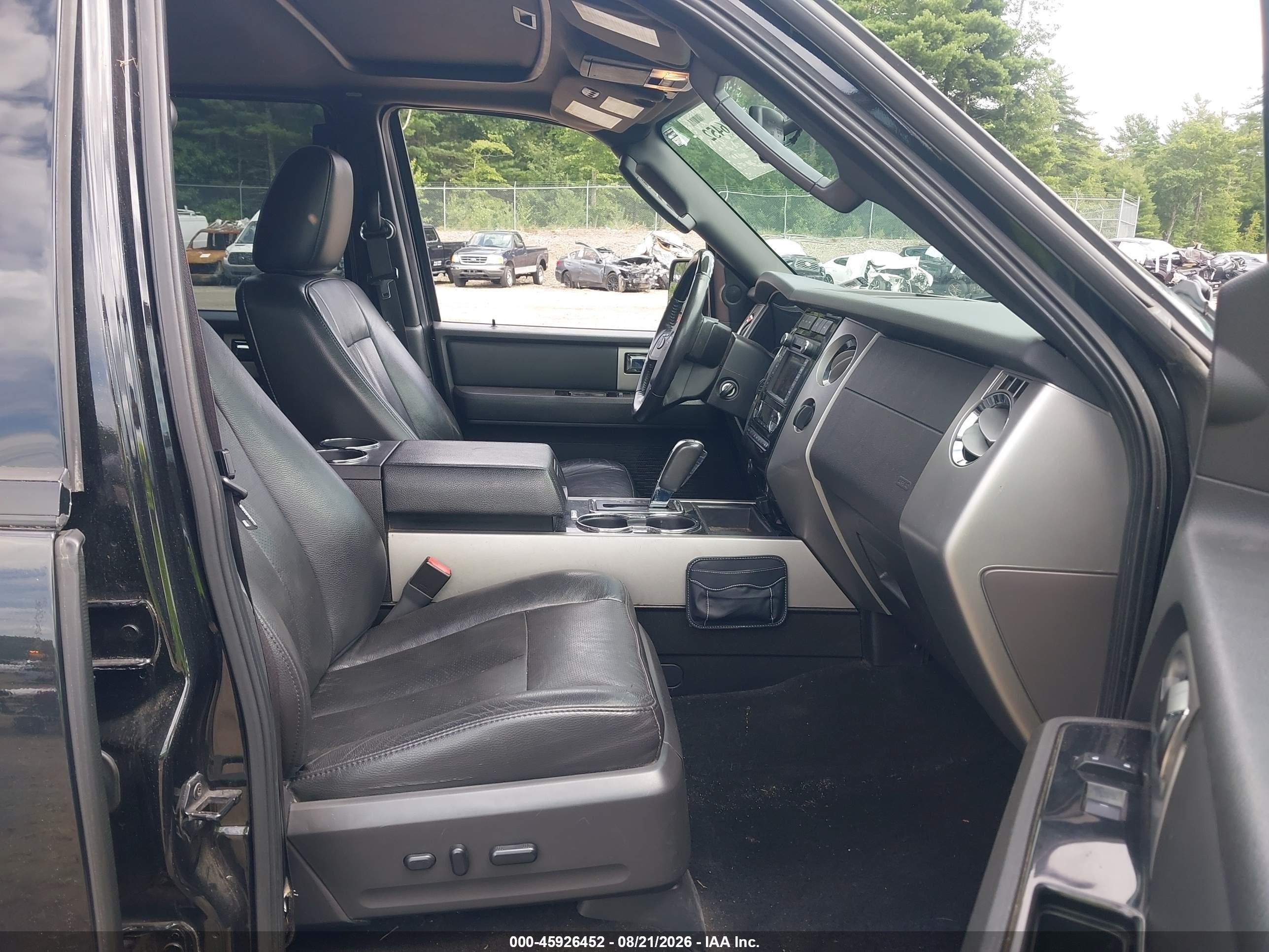 2014 Ford Expedition Limited Черный vin: 1FMJU2A53EEF02957