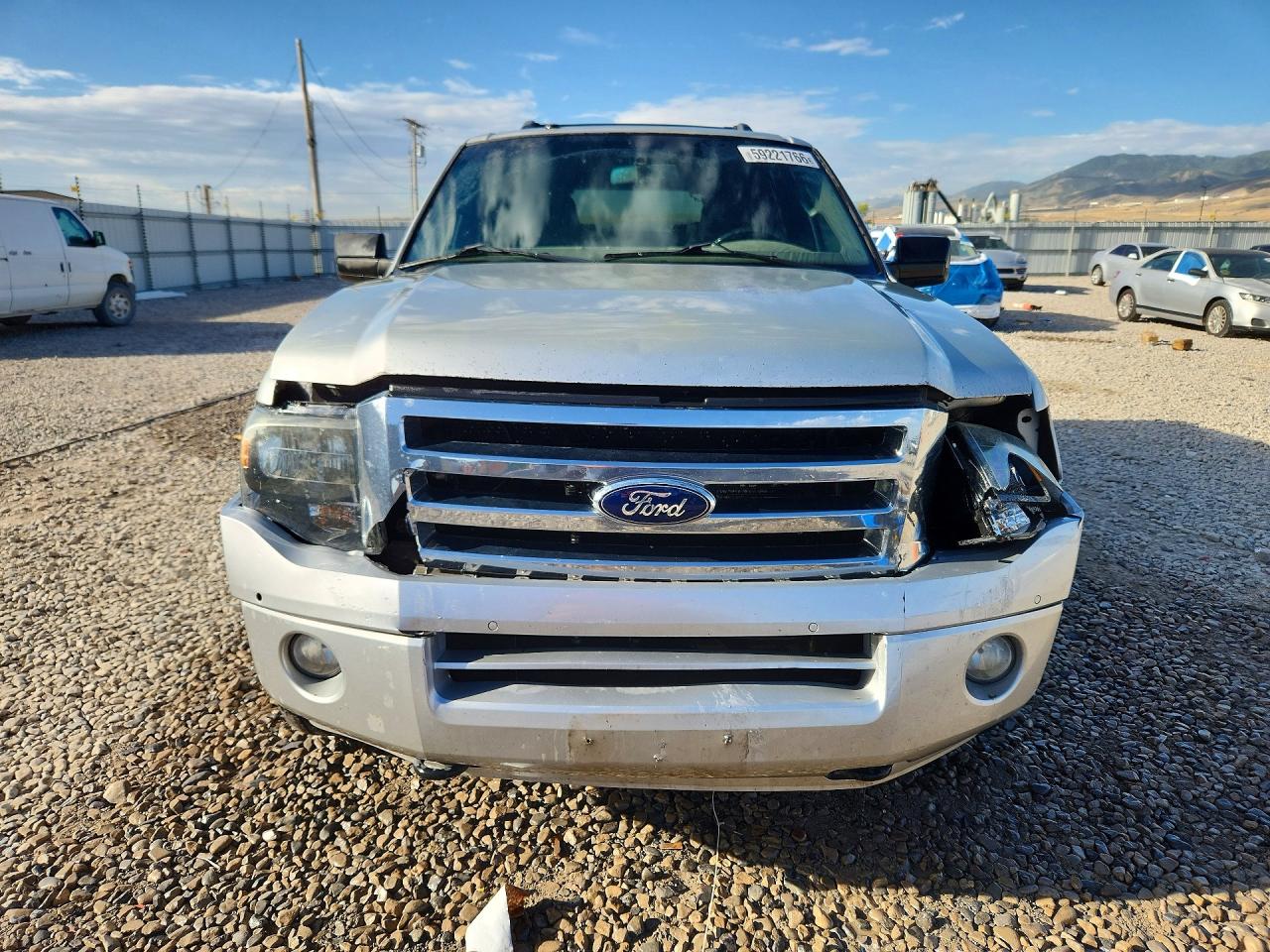 2012 Ford Expedition Limited Silver vin: 1FMJU2A54CEF58838