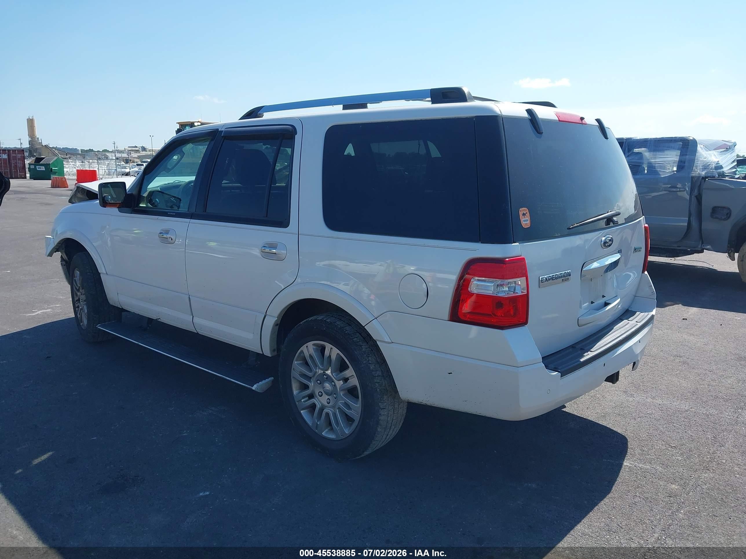 2011 Ford Expedition Limited White vin: 1FMJU2A55BEF57003