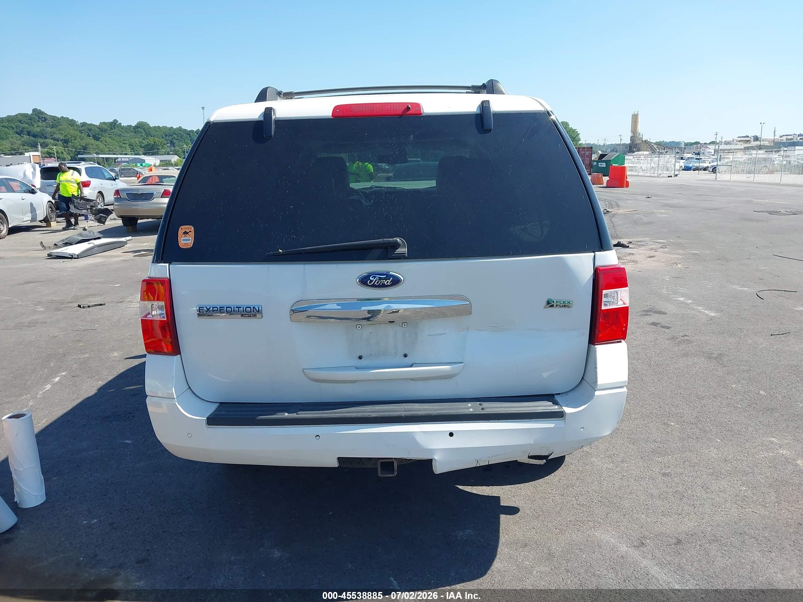 2011 Ford Expedition Limited White vin: 1FMJU2A55BEF57003