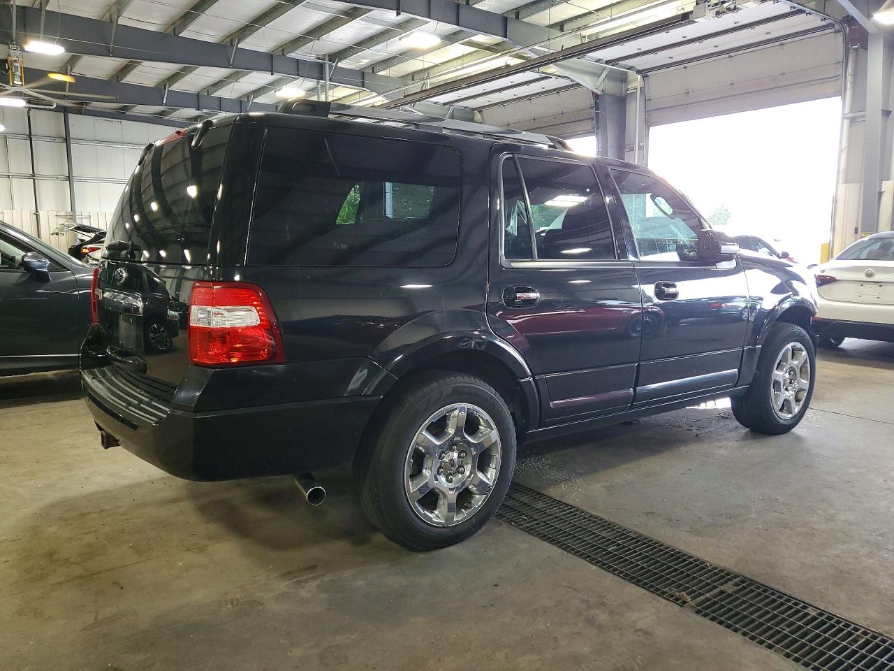 2014 Ford Expedition Limited Black vin: 1FMJU2A55EEF62982