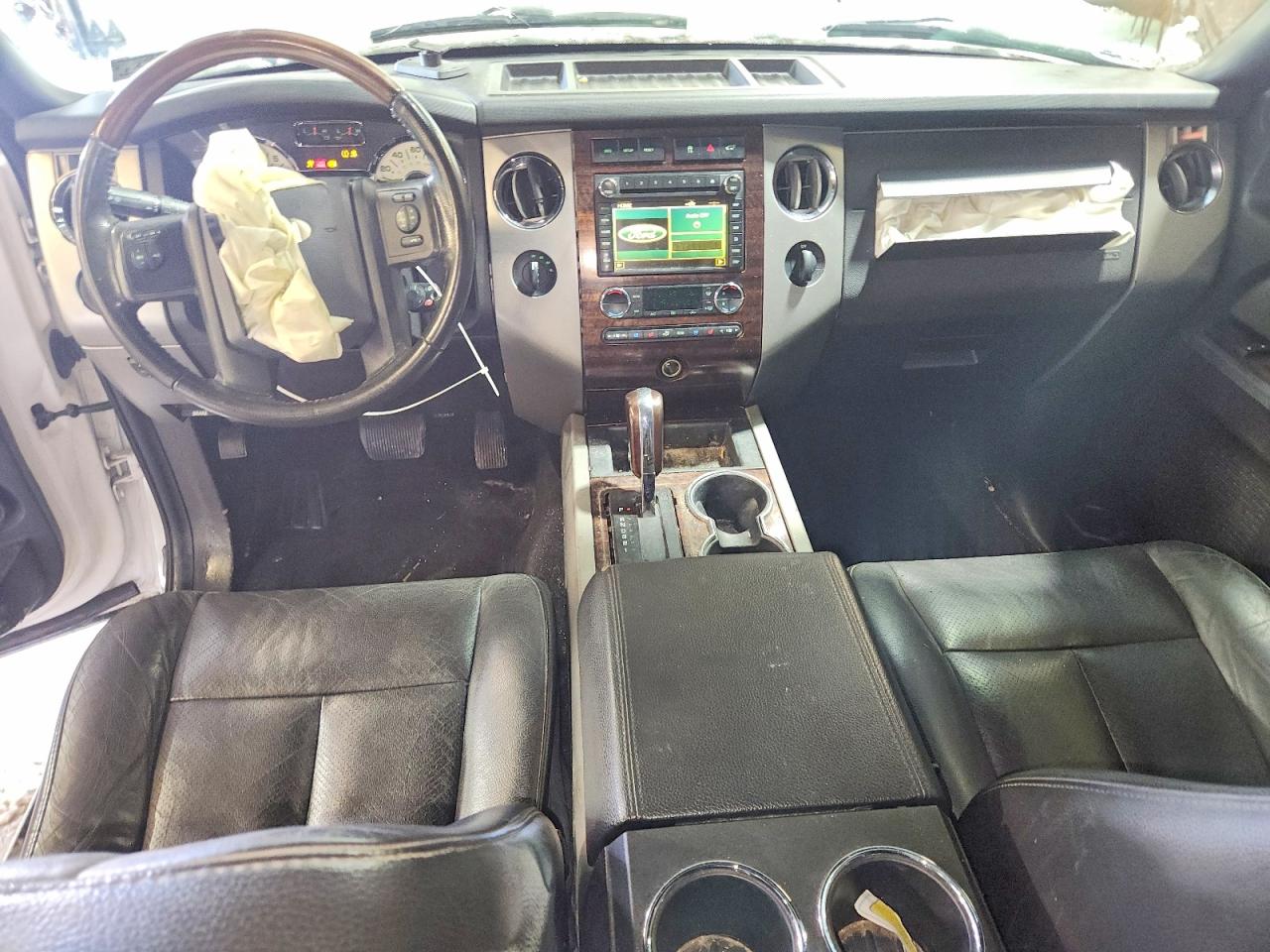 2010 Ford Expedition Limited White vin: 1FMJU2A56AEB68255