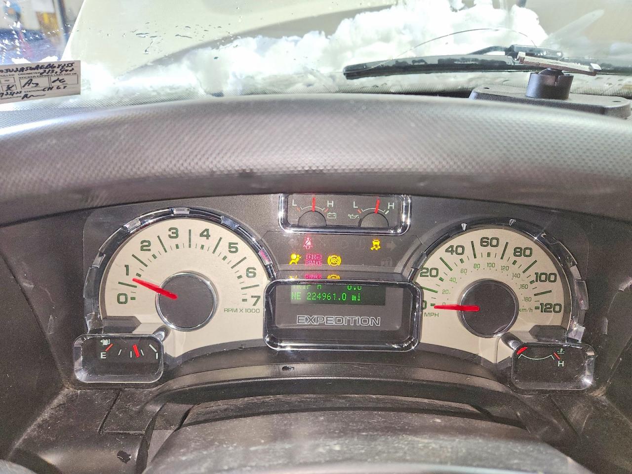 2010 Ford Expedition Limited White vin: 1FMJU2A56AEB68255
