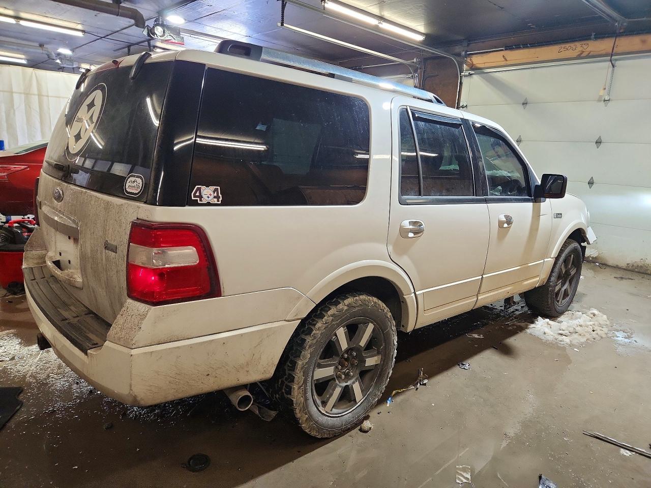 2010 Ford Expedition Limited White vin: 1FMJU2A56AEB68255