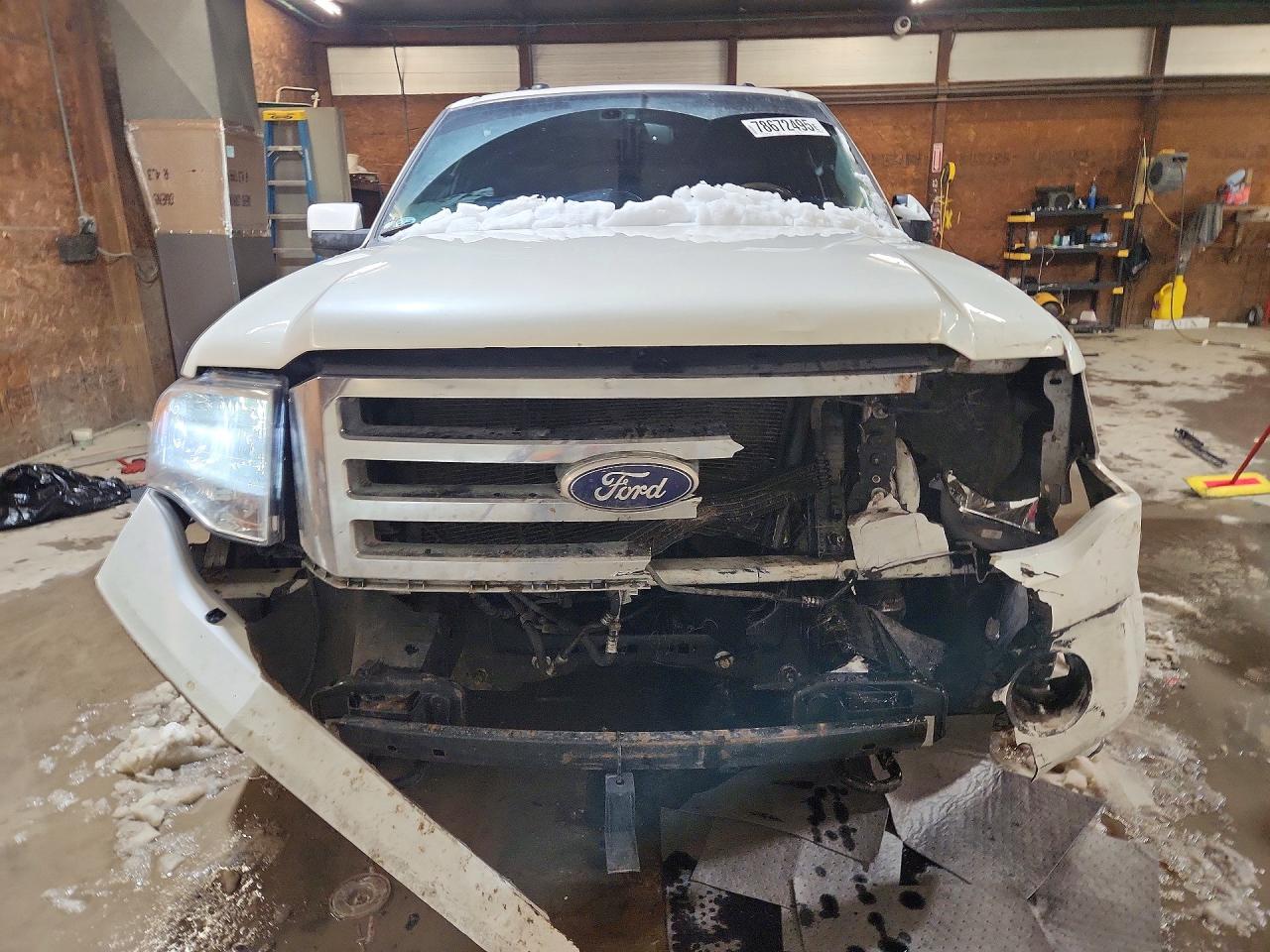 2010 Ford Expedition Limited White vin: 1FMJU2A56AEB68255