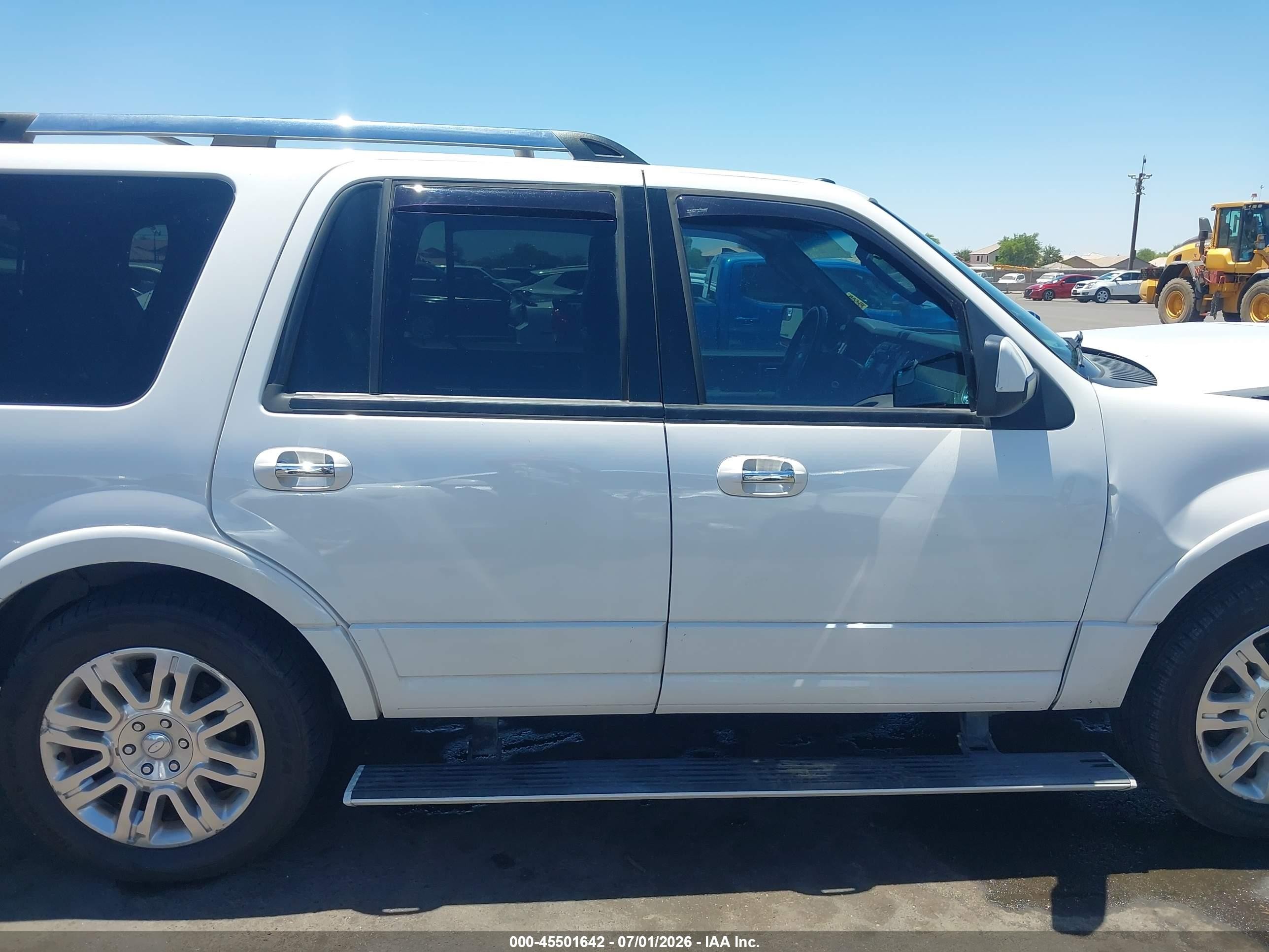 2013 Ford Expedition Limited White vin: 1FMJU2A56DEF02790