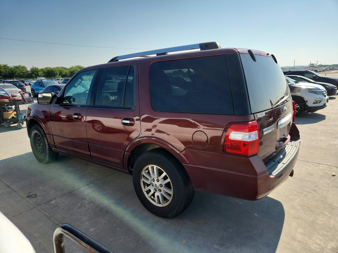 2013 Ford Expedition Limited Темно-бордовый vin: 1FMJU2A56DEF23509