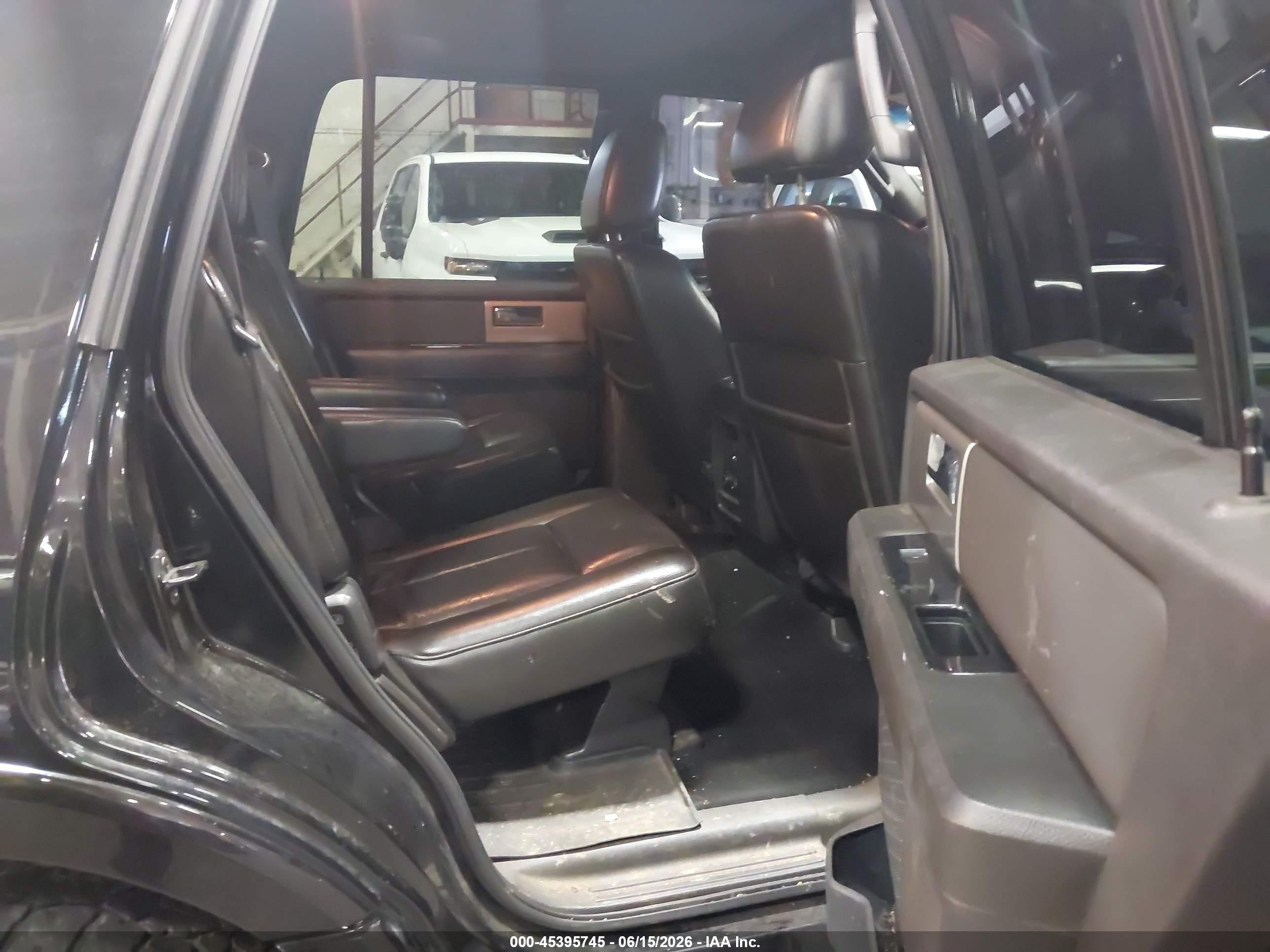 2013 Ford Expedition Limited Black vin: 1FMJU2A56DEF33604