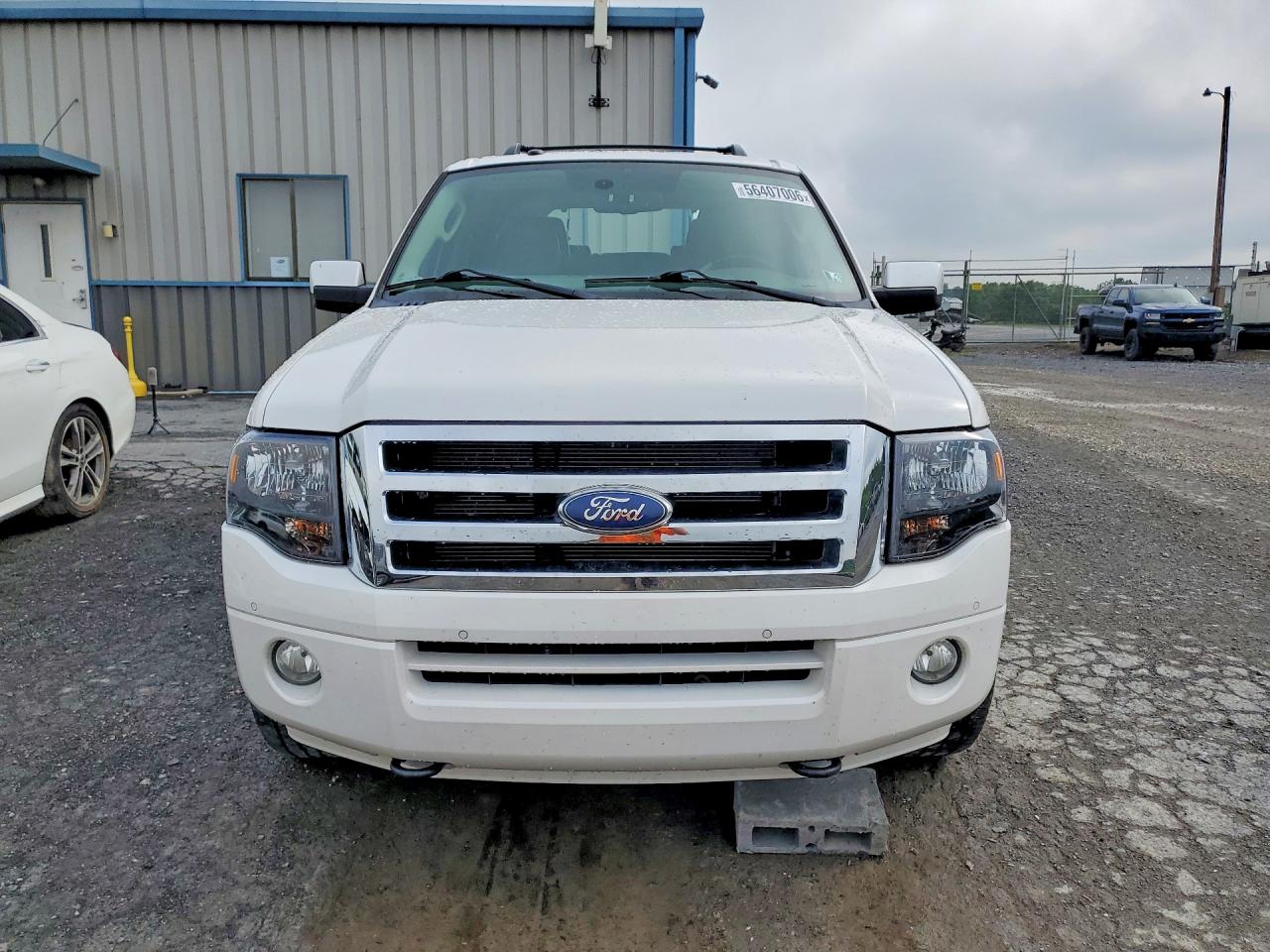 2013 Ford Expedition Limited White vin: 1FMJU2A56DEF59331