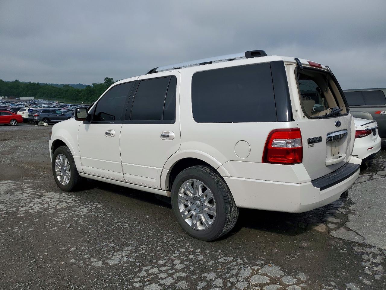 2013 Ford Expedition Limited White vin: 1FMJU2A56DEF59331